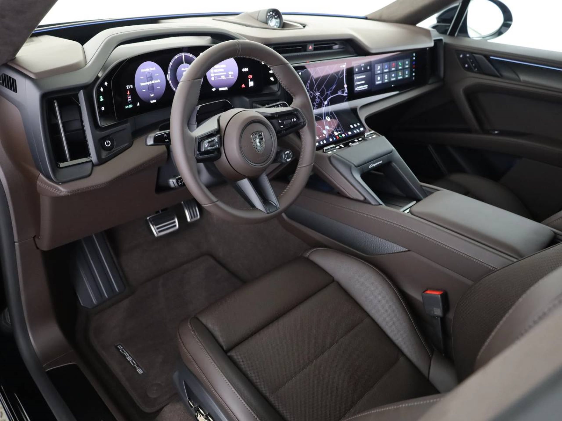 PORSCHE Cayenne Turbo Coupé Electric-image-3