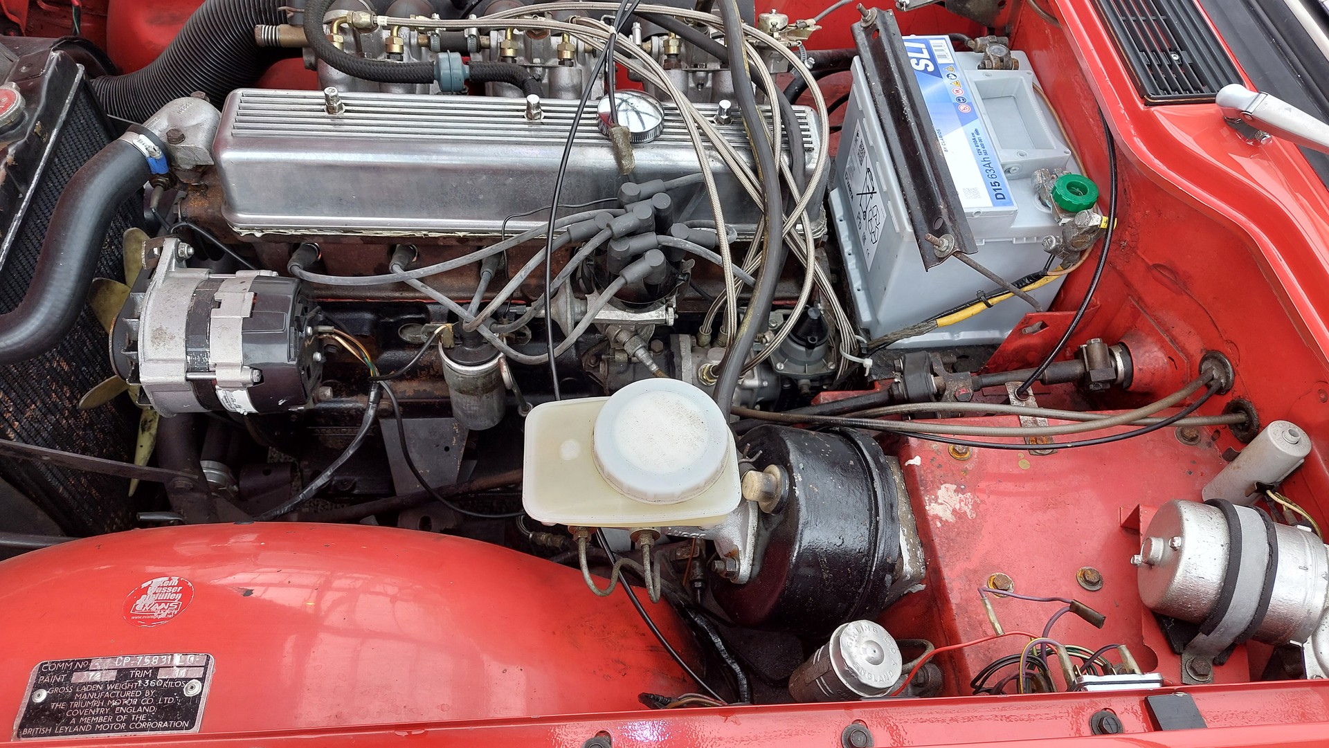 TRIUMPH TR6-image-12