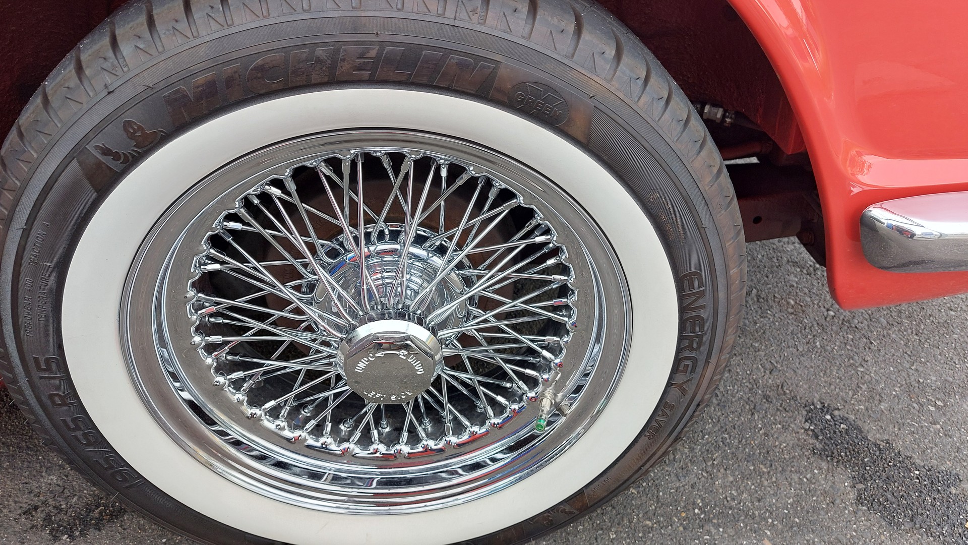 TRIUMPH TR6-image-9