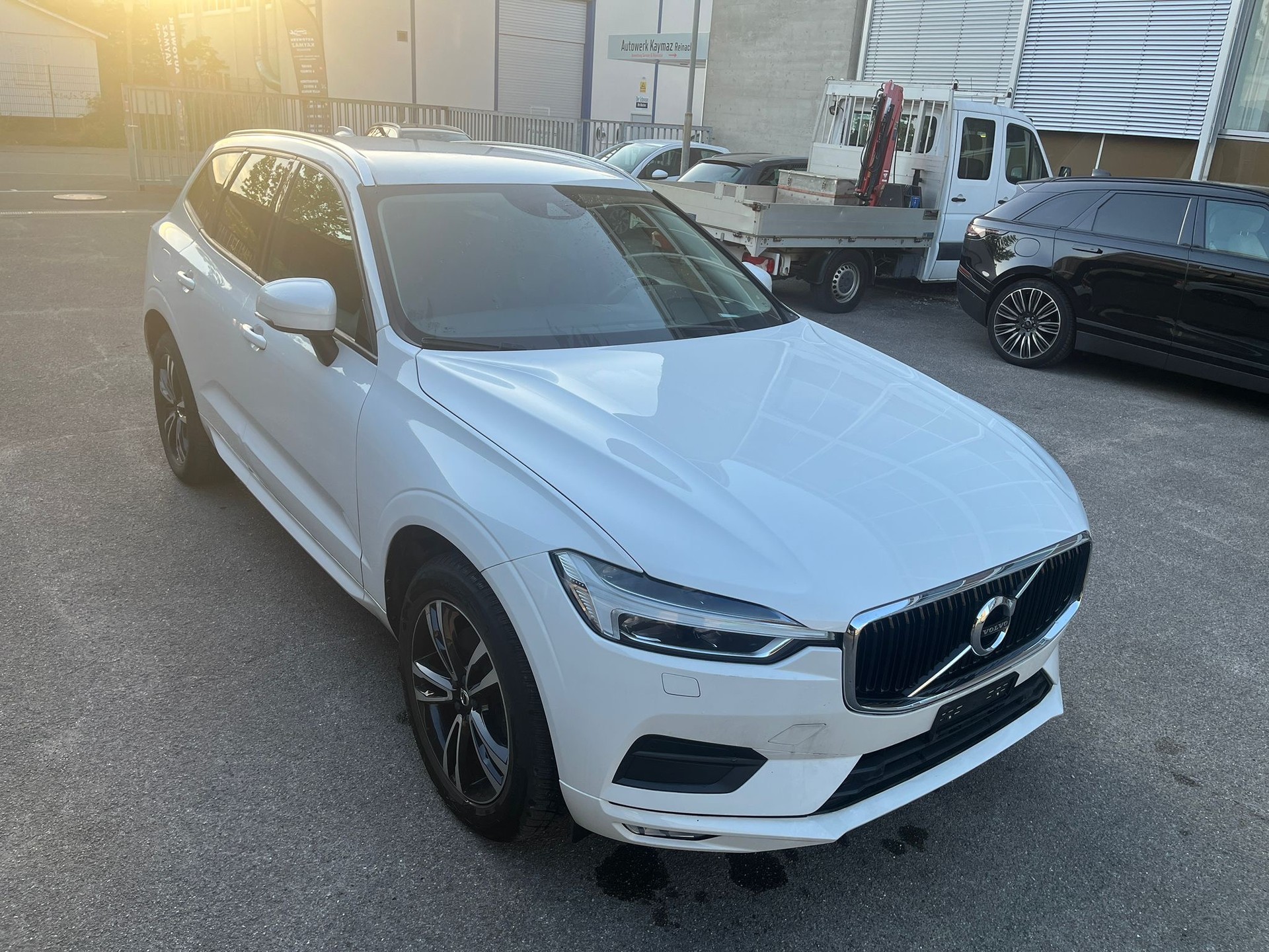 VOLVO XC60 D4 AWD Momentum Geartronic-image-7