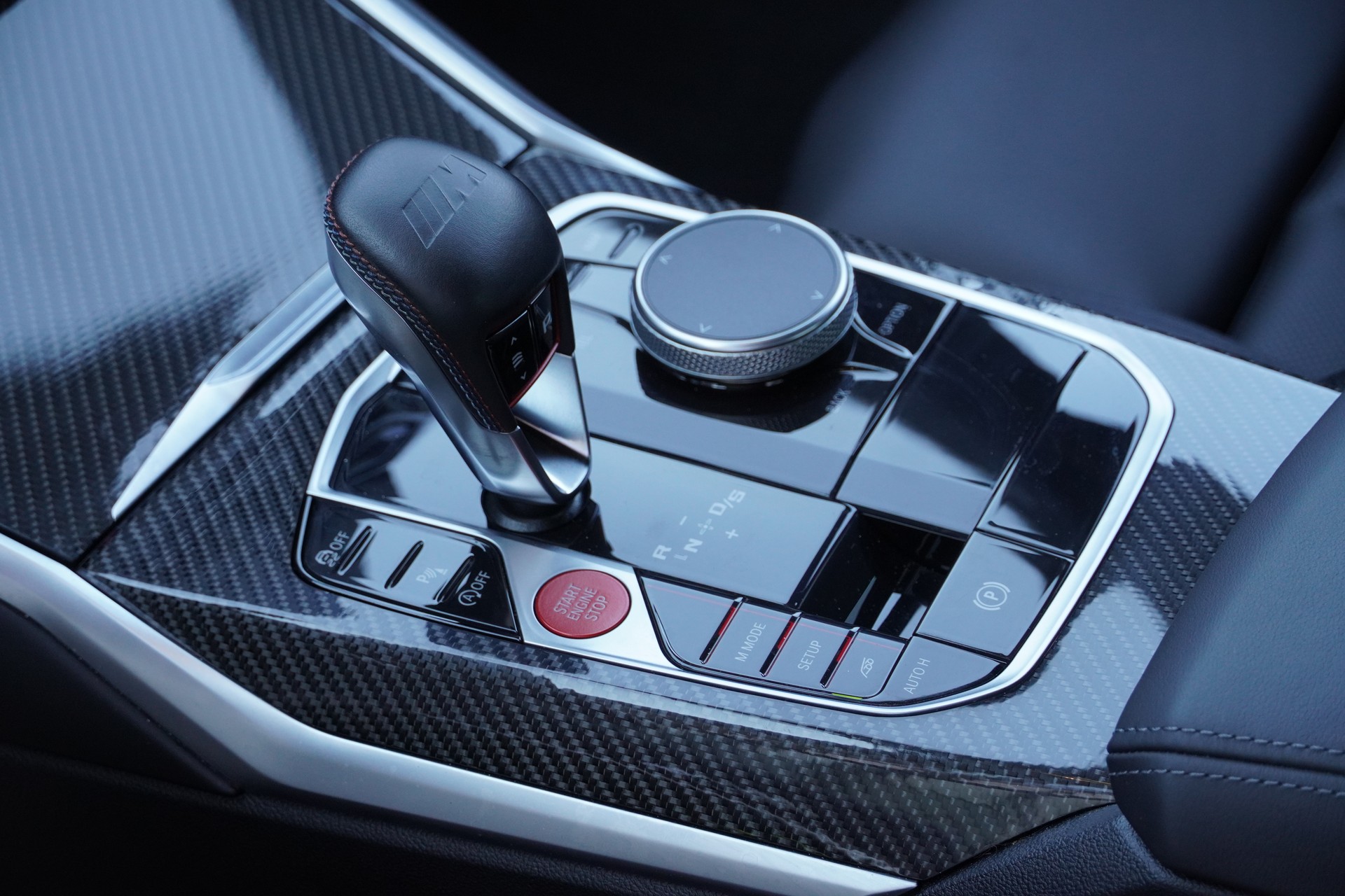 BMW M3 Competition M xDrive// CURVED DISPLAY //CARBON INTERIEURLEISTEN//-image-9