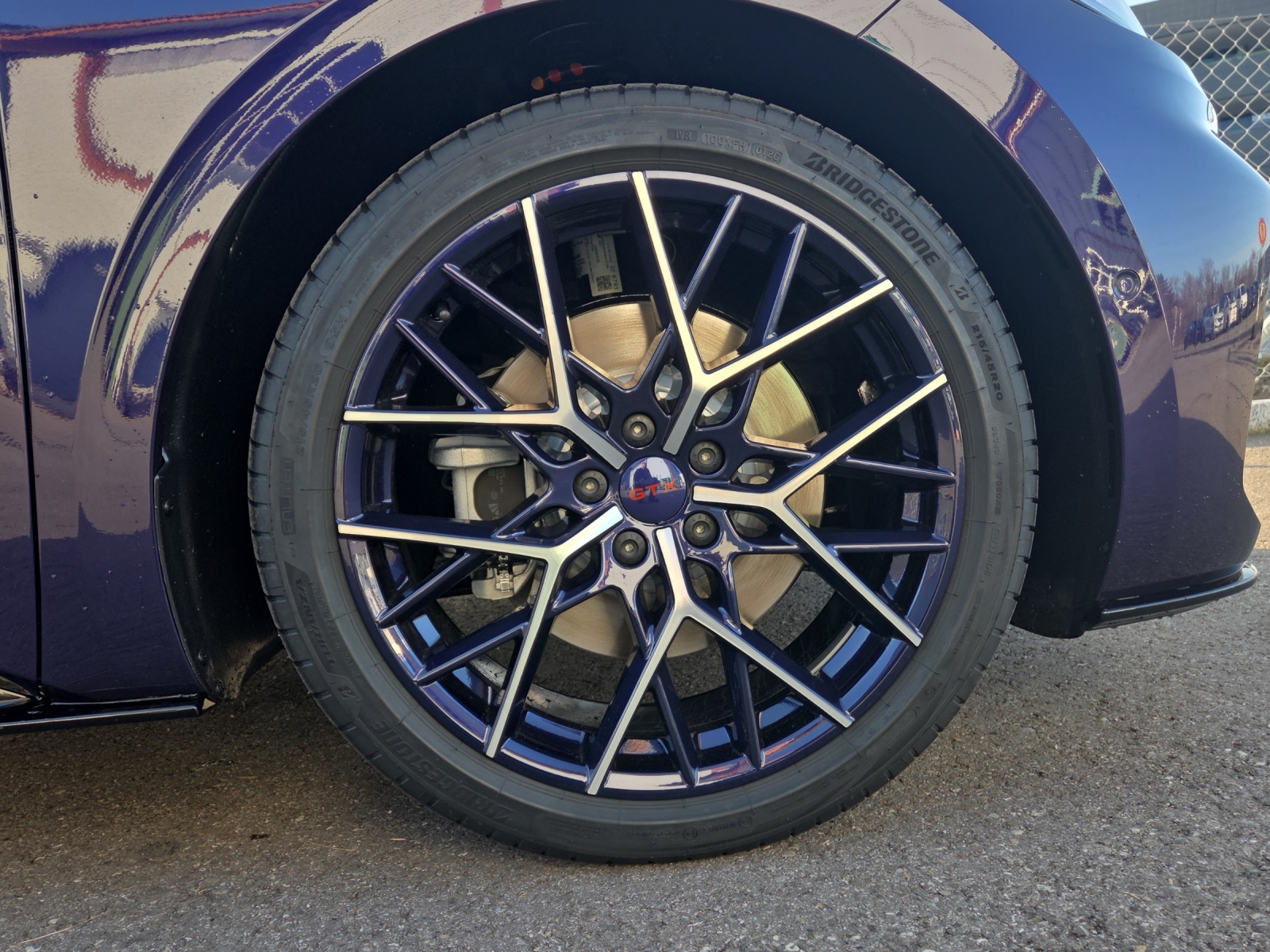 VW ID.3 GTX Performance 79 kWh GTX Fire+Ice-image-9