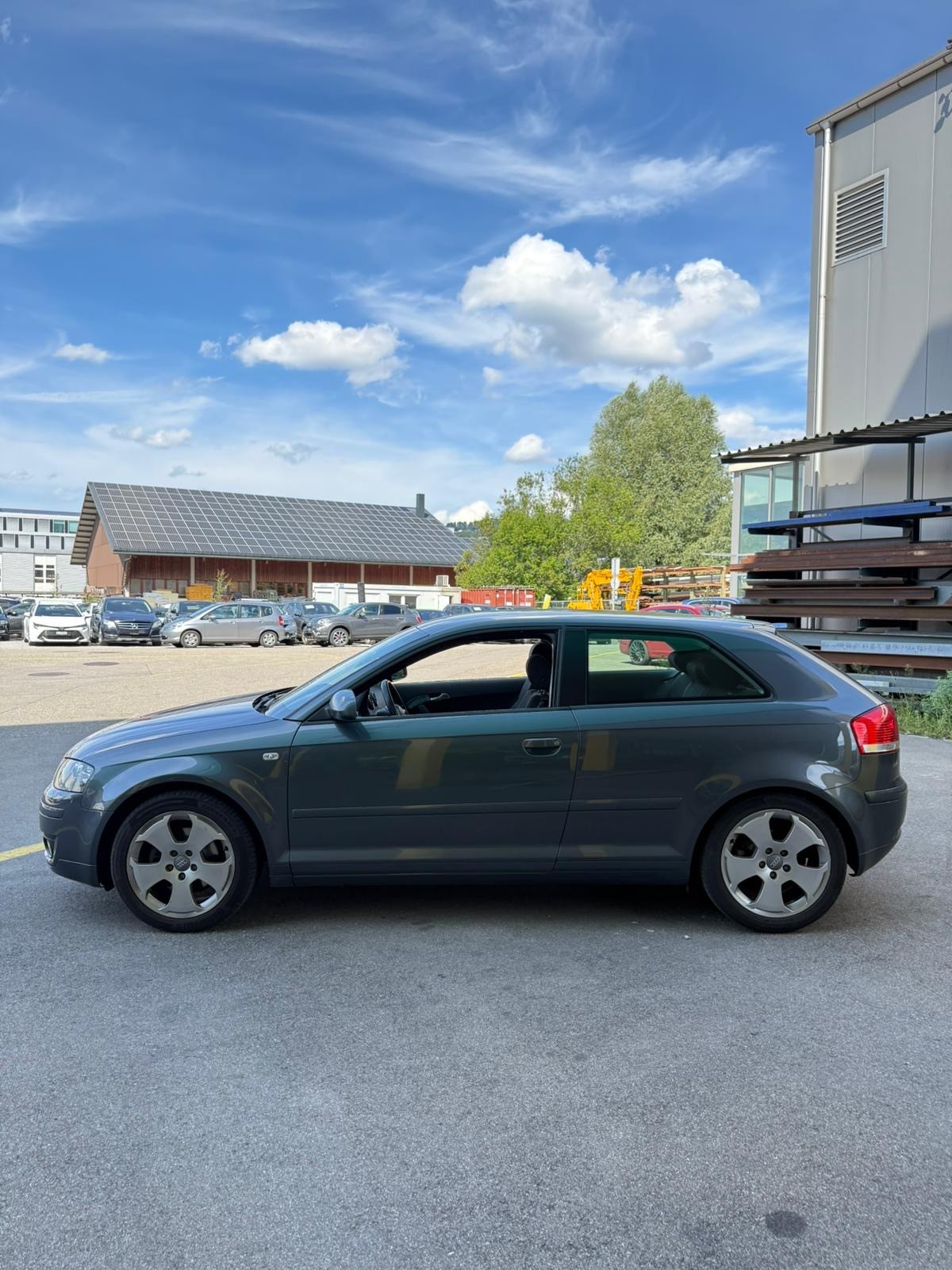 AUDI A3 2.0 FSI Attraction-image-3