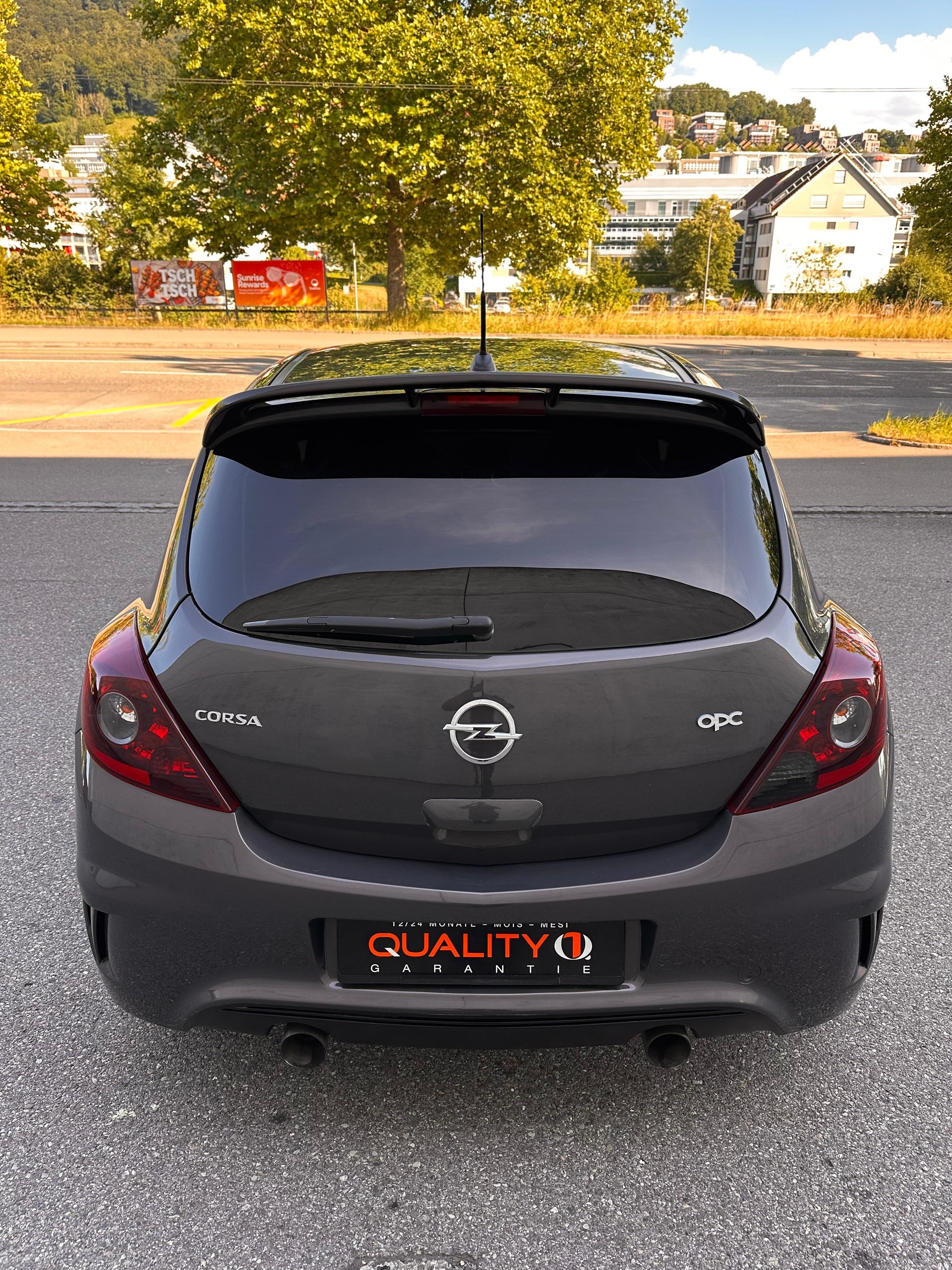 OPEL Corsa 1.6 Turbo OPC Nürburgring Edition-image-5