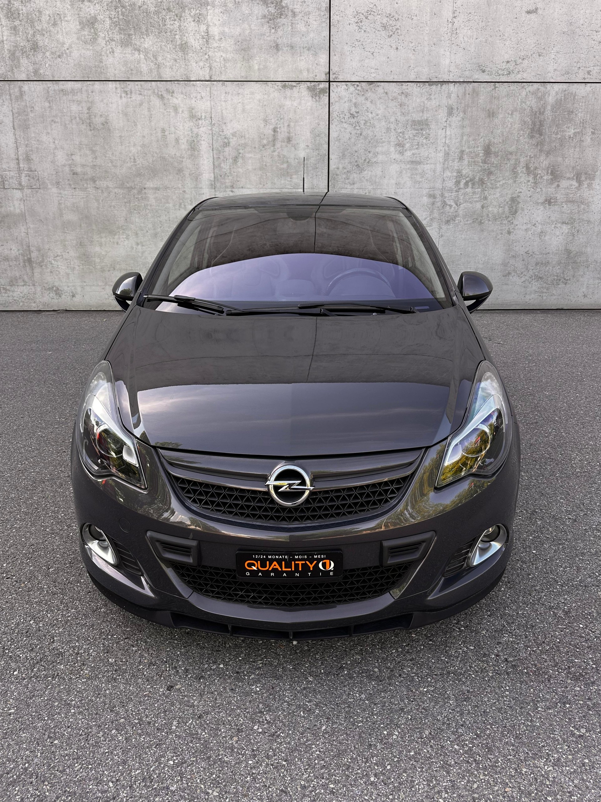OPEL Corsa 1.6 Turbo OPC Nürburgring Edition-image-1