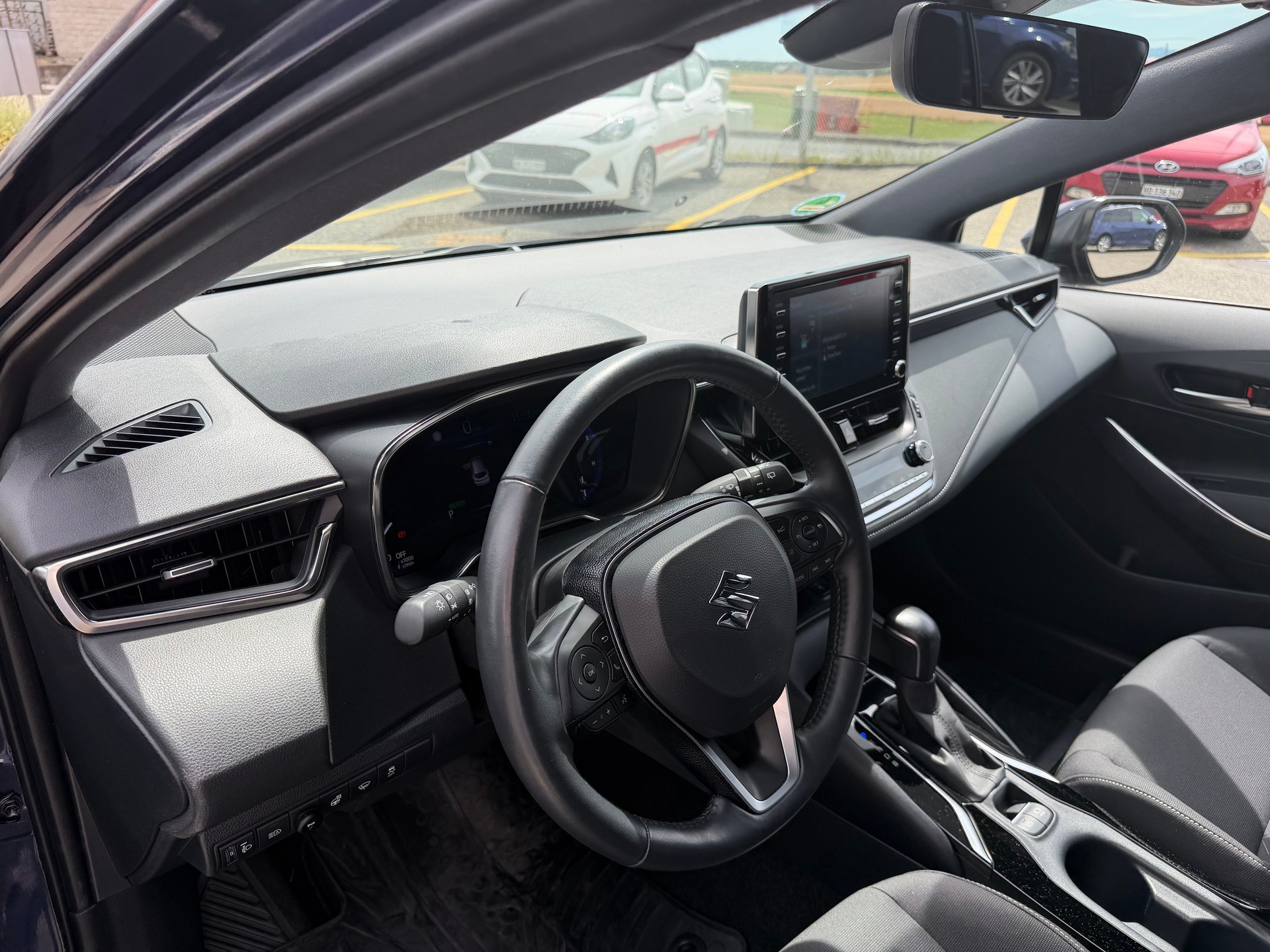 SUZUKI Swace 1.8 Hybrid Compact+ E-CVT-image-6