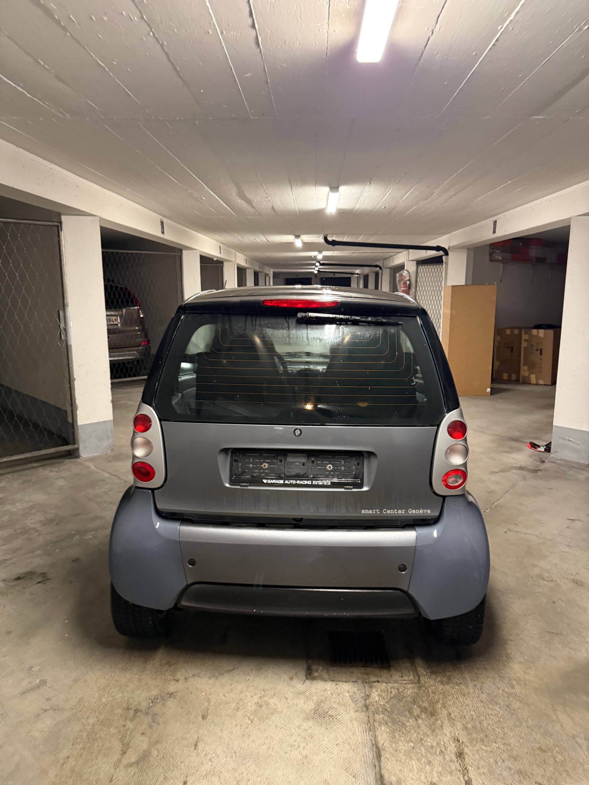 SMART FORTWO-image-1