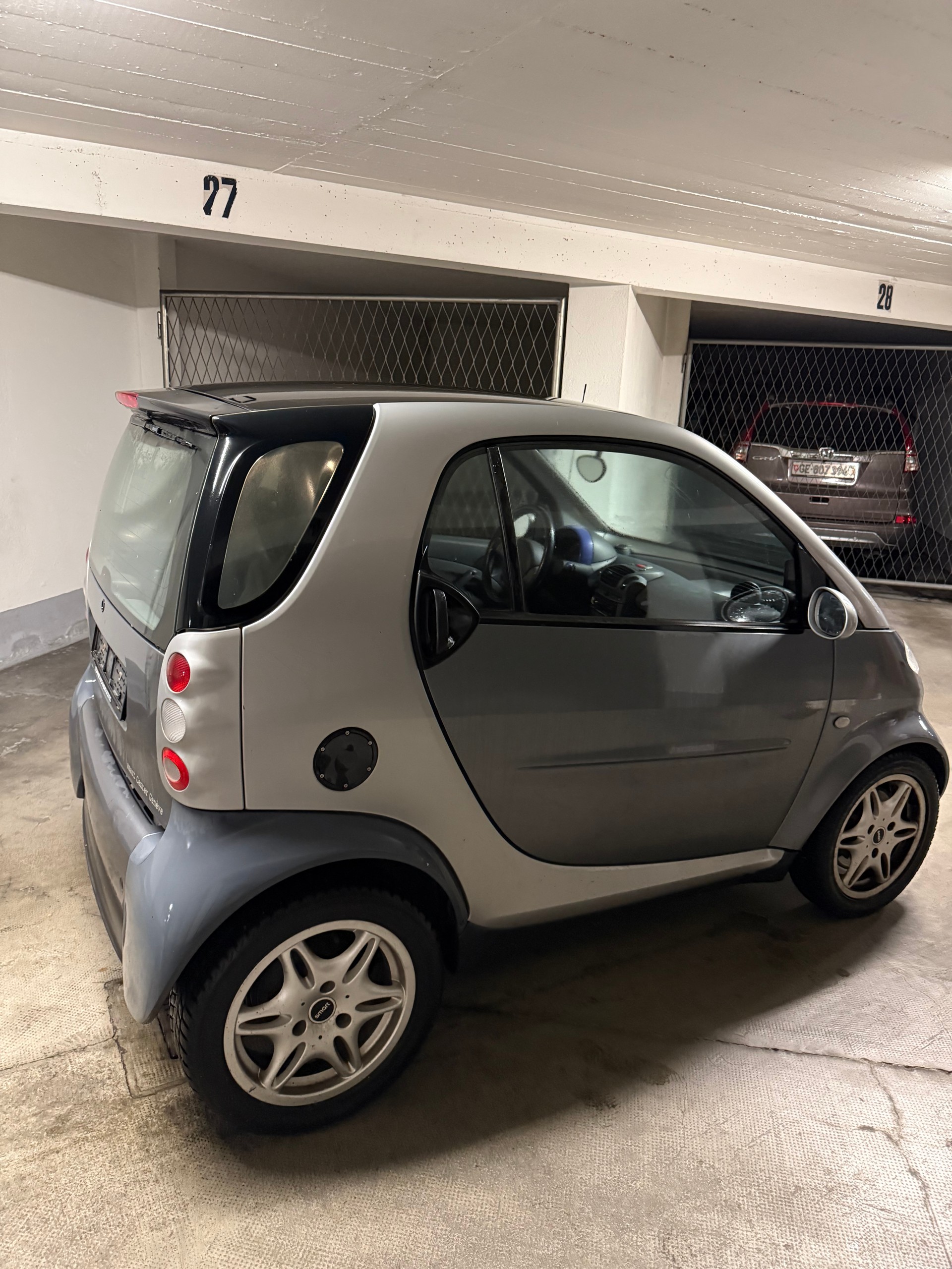 SMART FORTWO-image-2
