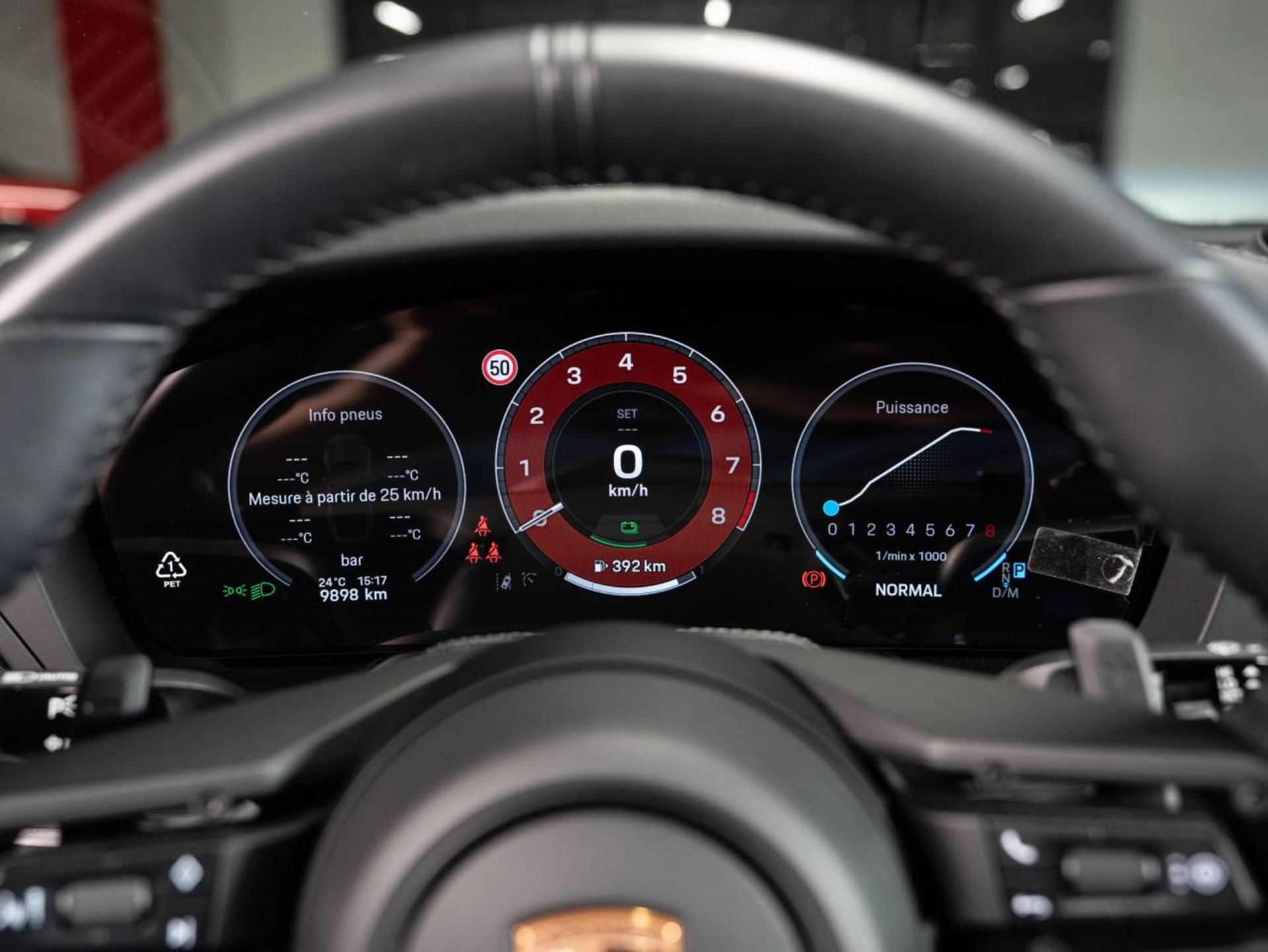 PORSCHE 911 Targa 4 GTS-image-14