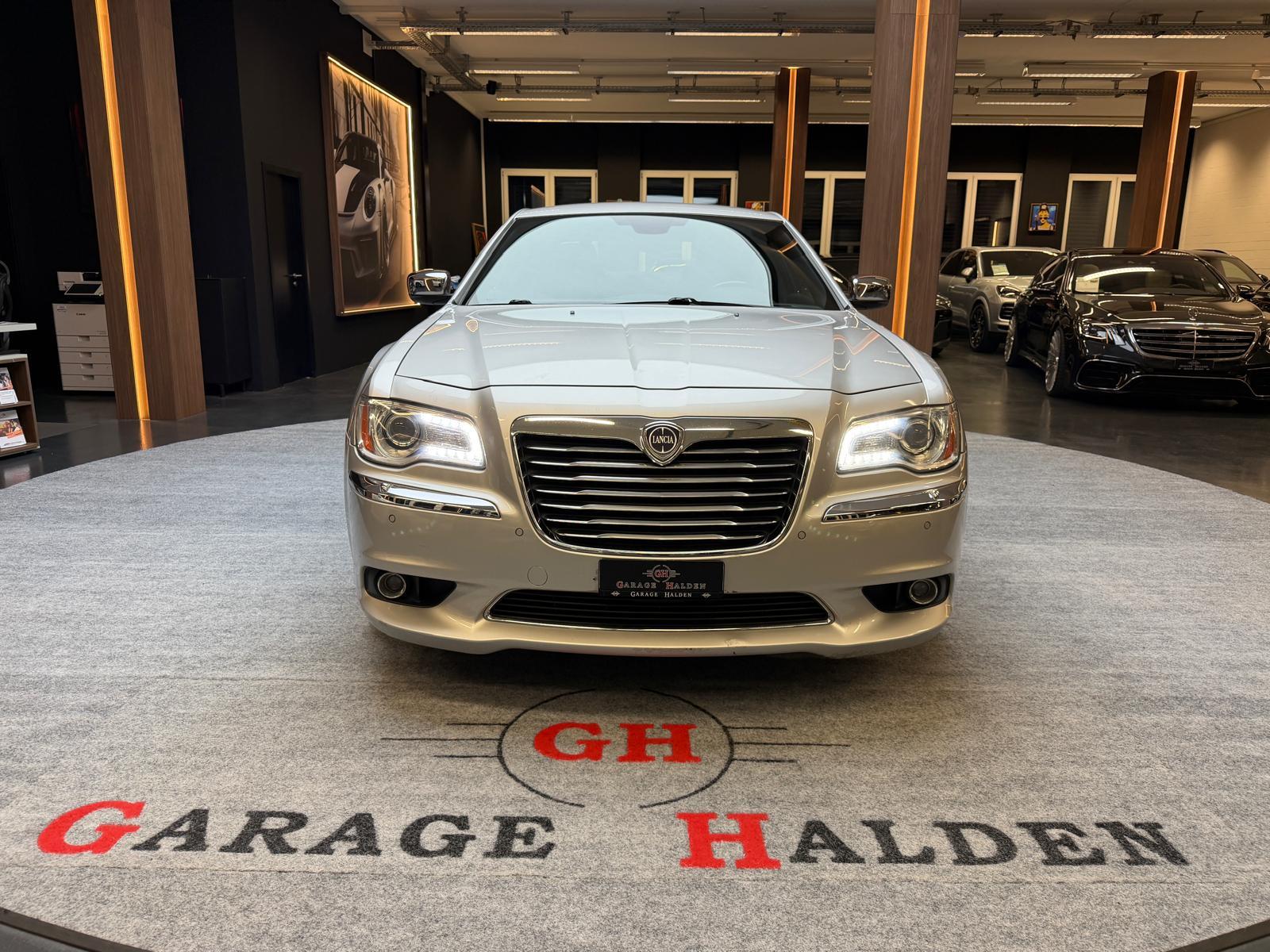 LANCIA Thema 3.0 TD Platinum-image-1