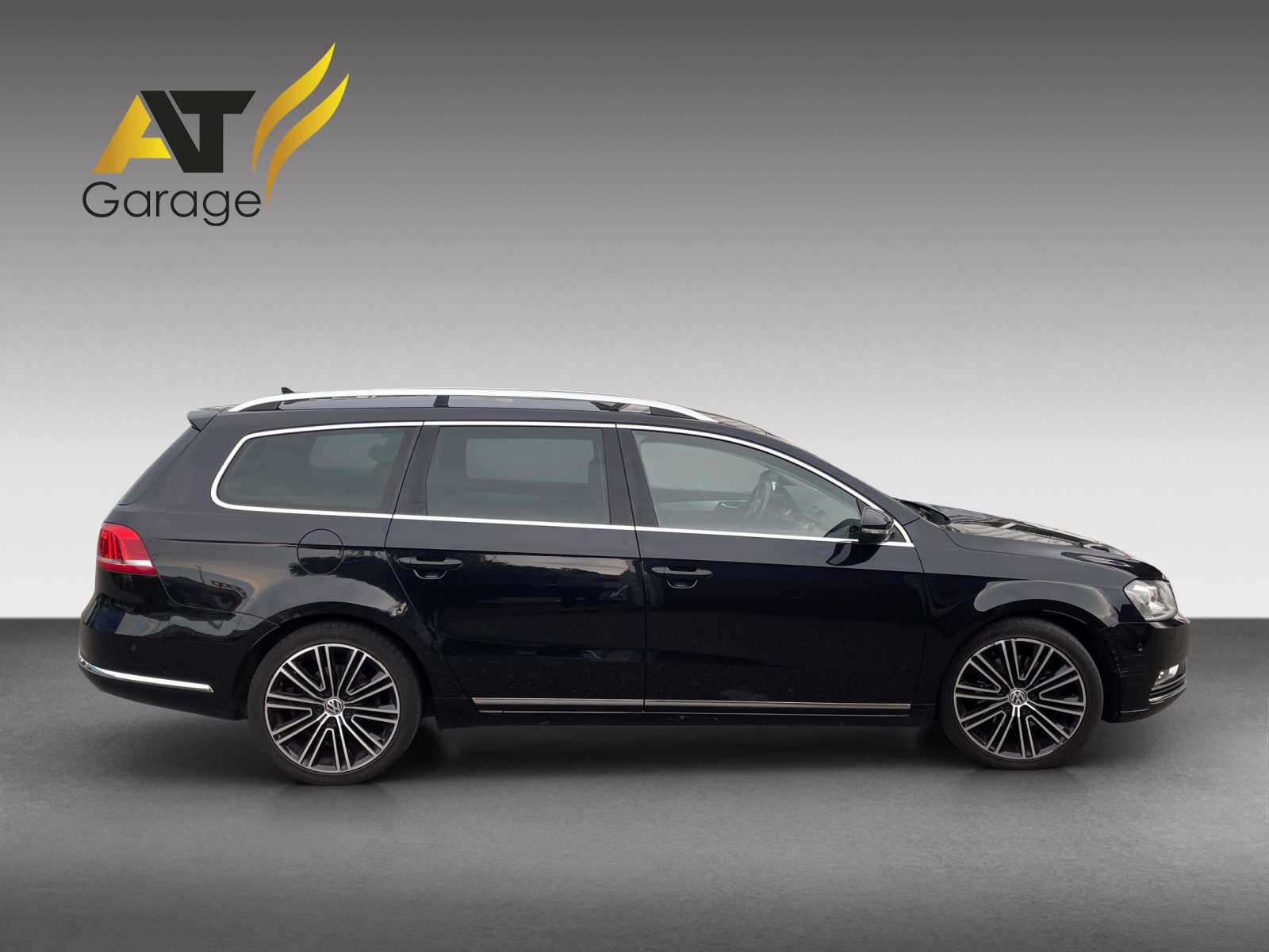 VW Passat Variant 2.0 TDI BMT Highline 4MDSG-image-8
