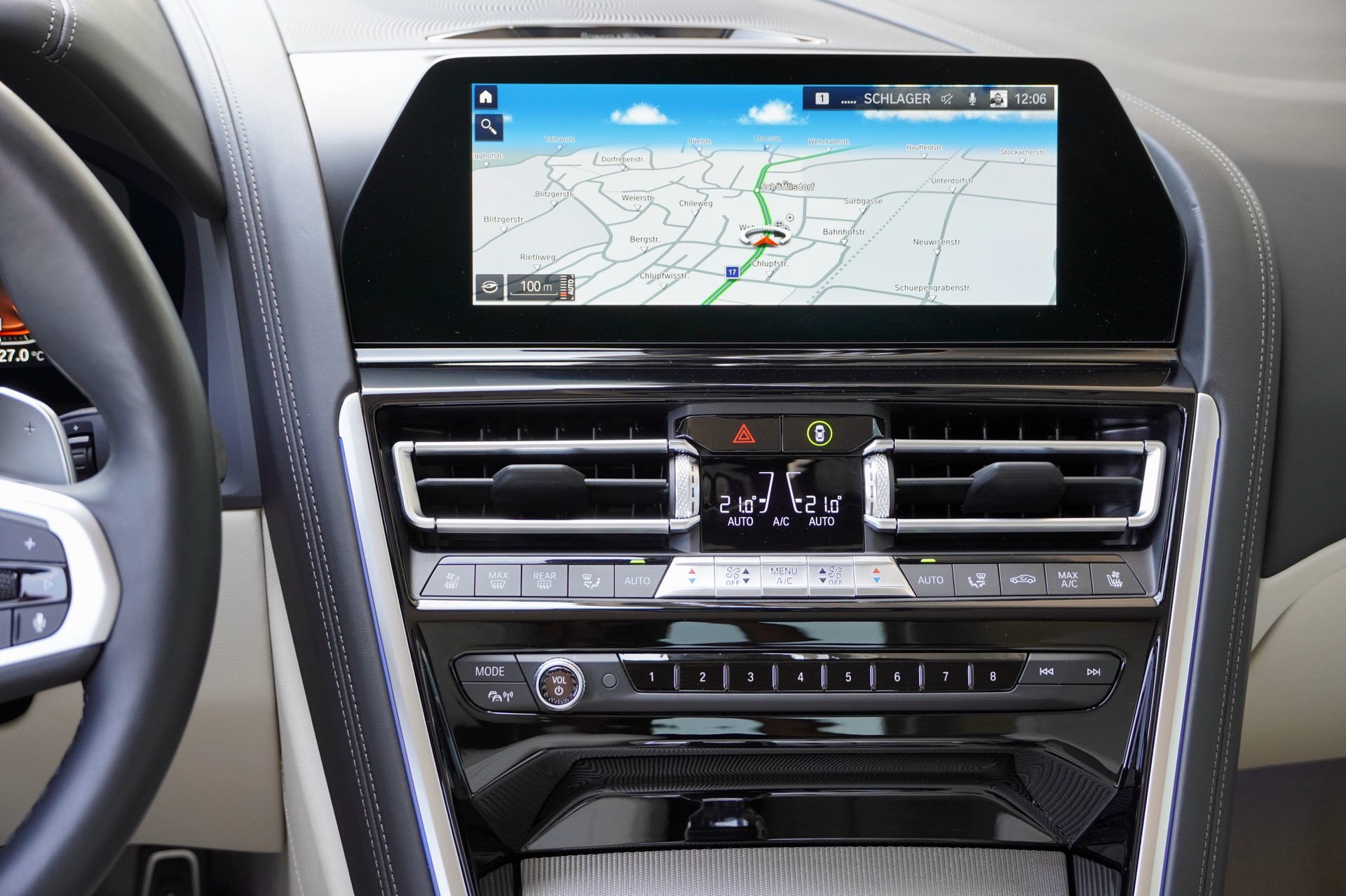 BMW M850i xDrive Steptronic-image-21