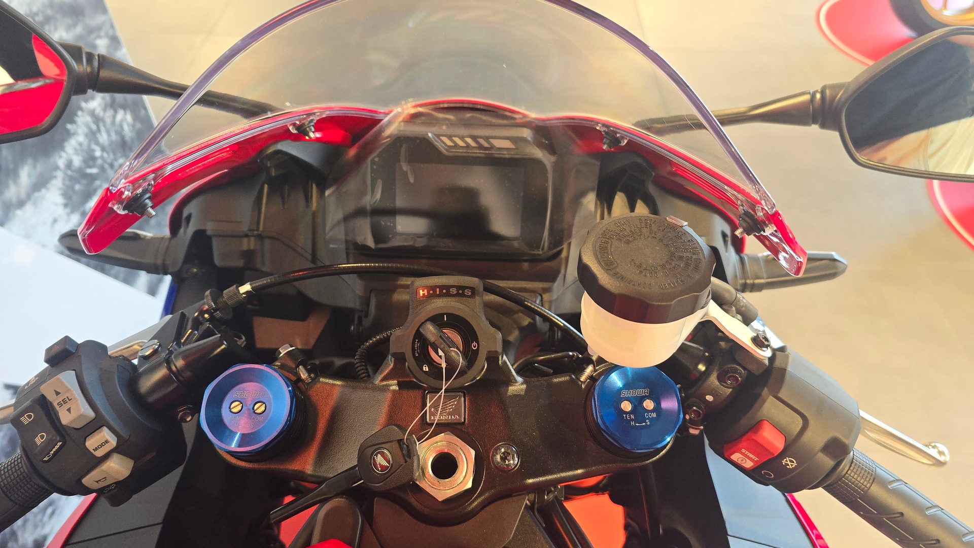 HONDA CBR 600 RR-image-14