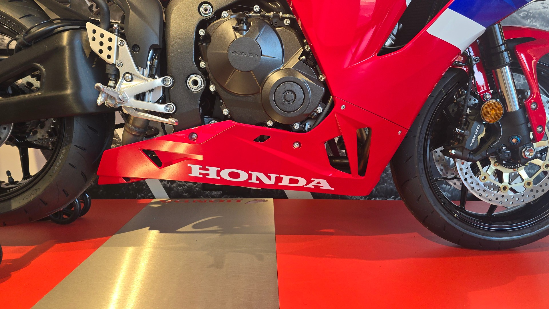 HONDA CBR 600 RR-image-8