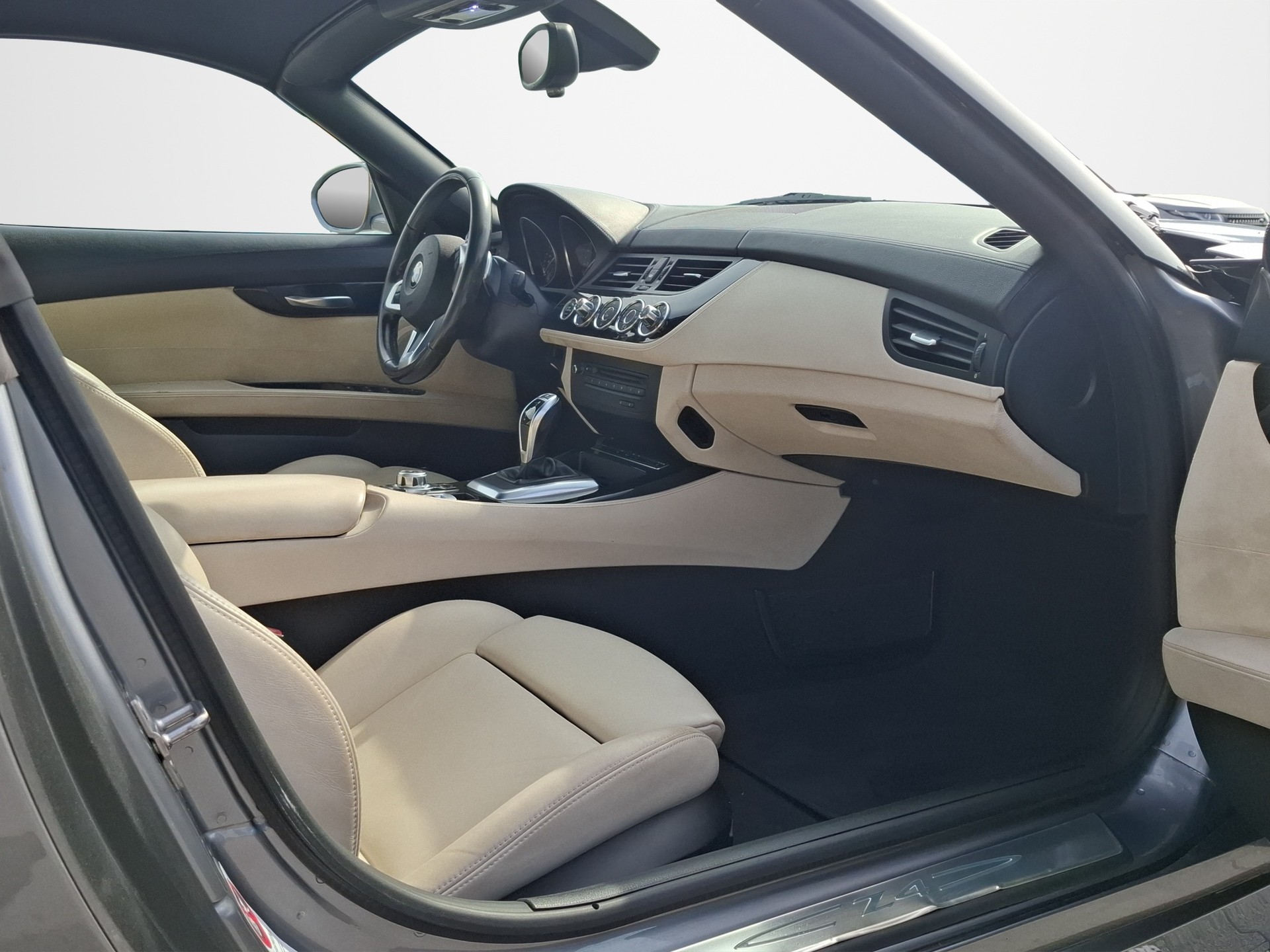 BMW Z4 sDrive35i DKG-image-11