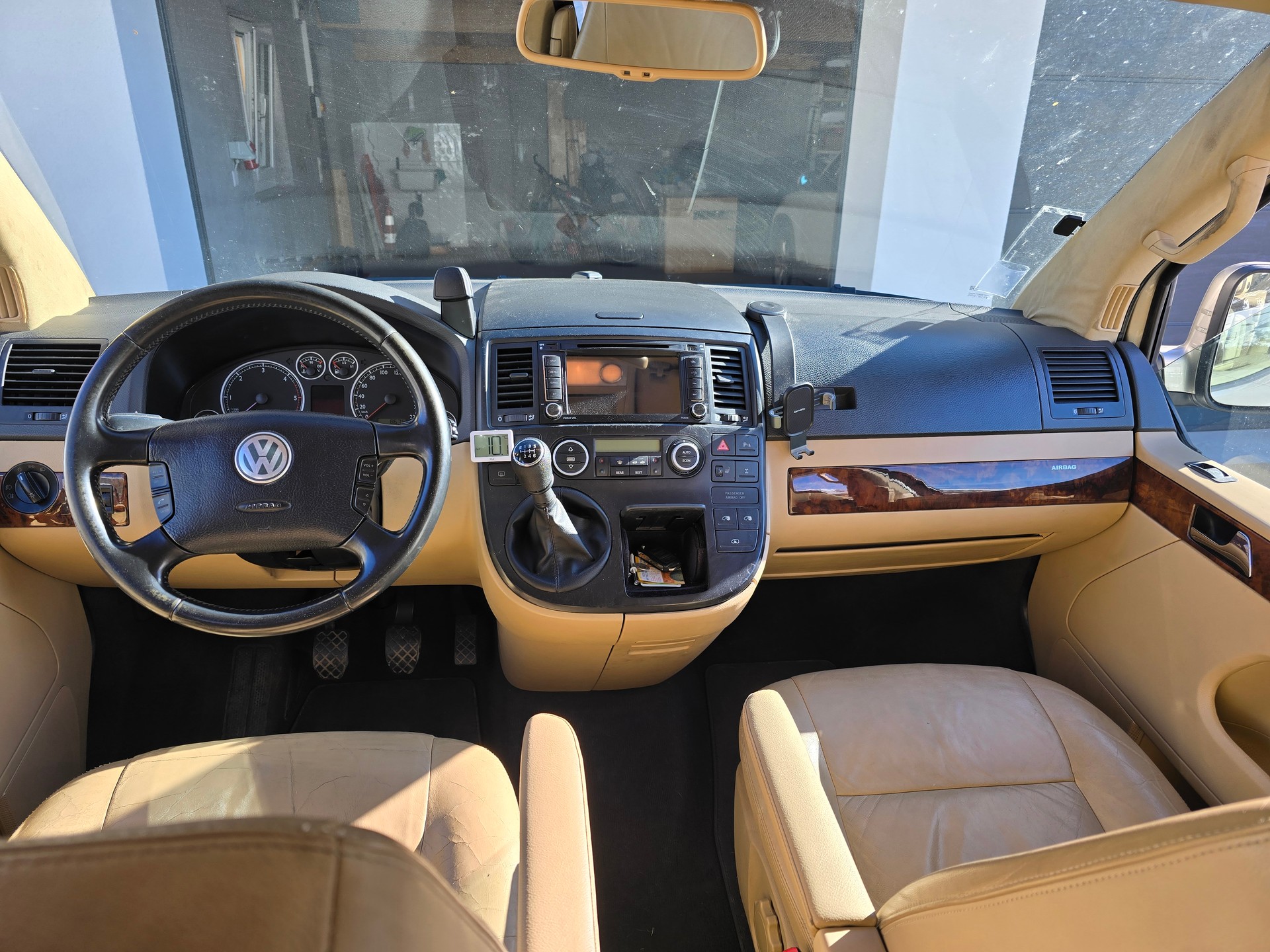 VW Multivan Highline-image-2