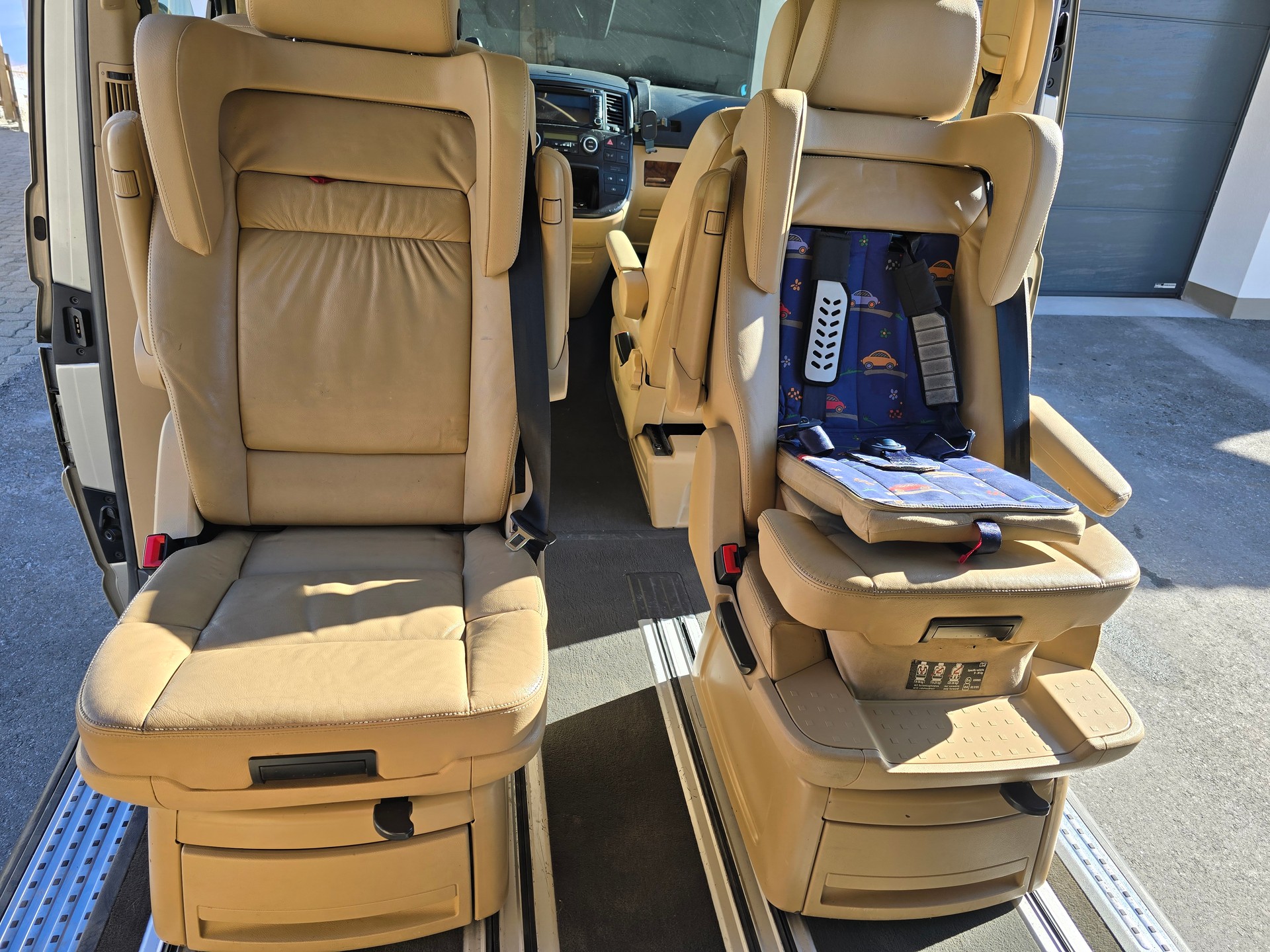 VW Multivan Highline-image-3