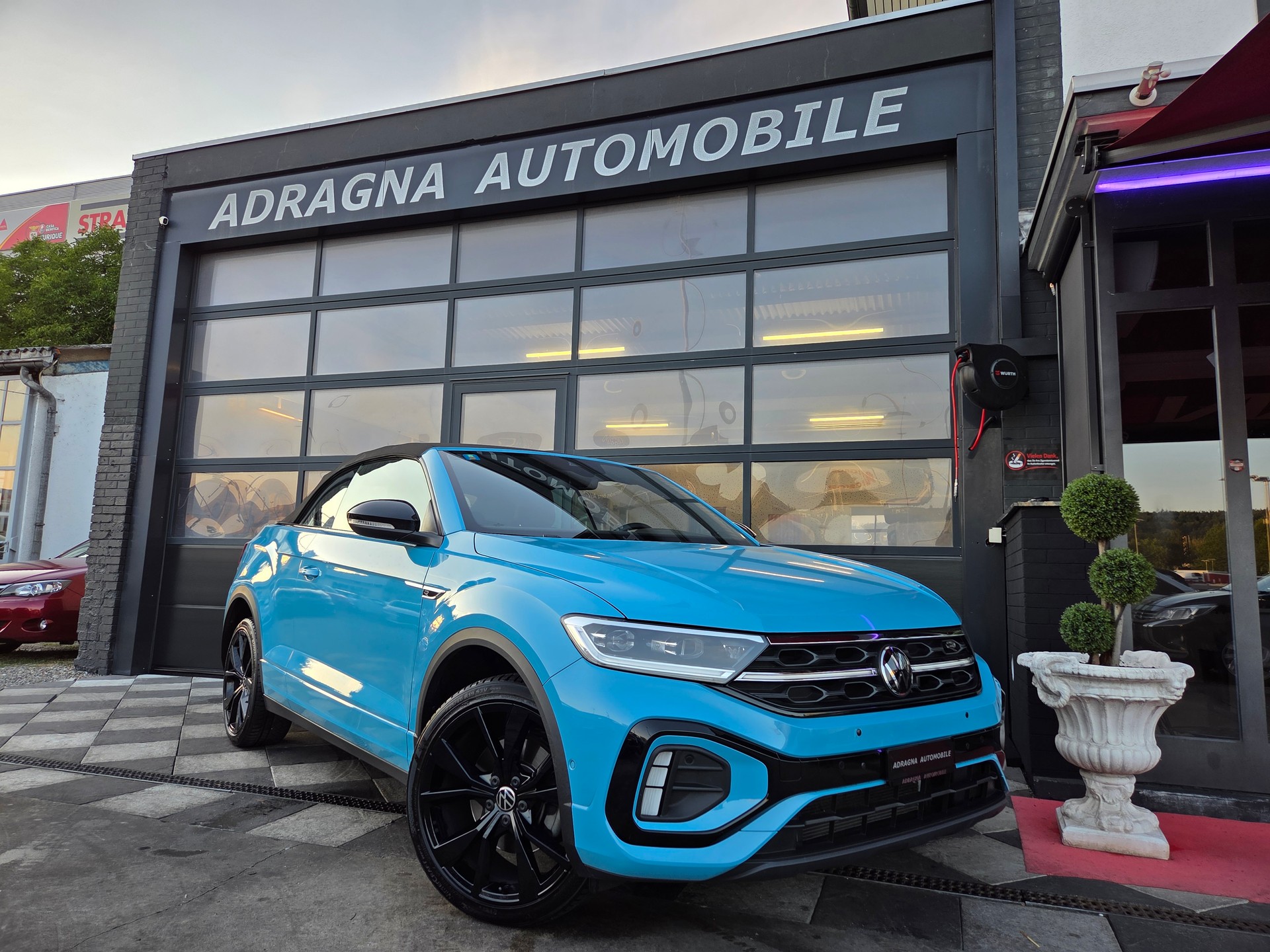 VW T-Roc Cabriolet 1.5 TSI EVO R-Line DSG-image-0