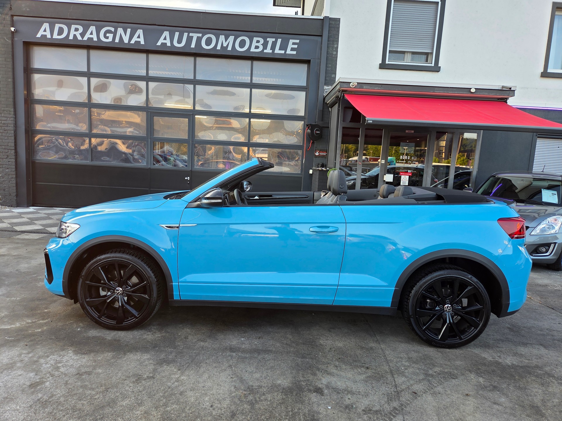 VW T-Roc Cabriolet 1.5 TSI EVO R-Line DSG-image-3