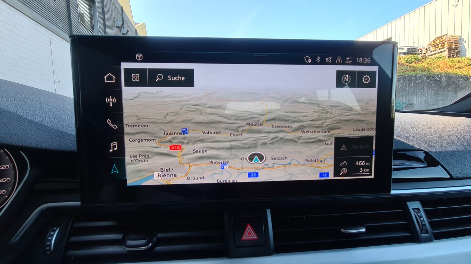 AUDI A4 Avant 40 TDI S line quattro S-tronic ** H.Up Display ** Gr.Navi MMI Plus ** Leder-Alcantara Sportsitze ** 19" Aluräder **-image-13