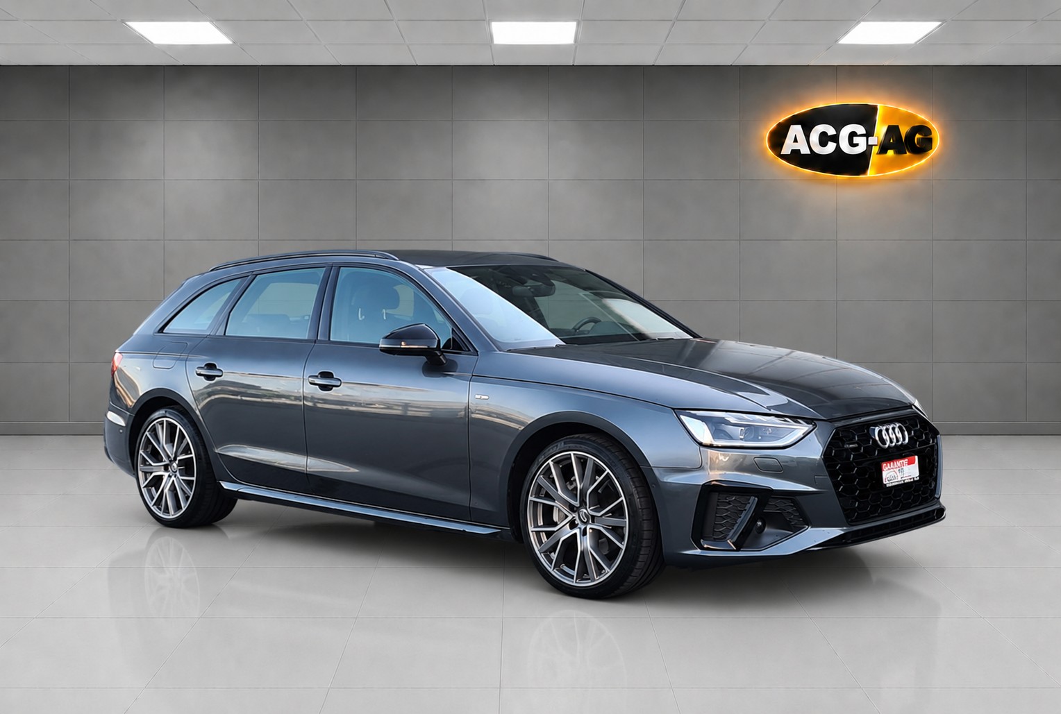 AUDI A4 Avant 40 TDI S line quattro S-tronic ** H.Up Display ** Gr.Navi MMI Plus ** Leder-Alcantara Sportsitze ** 19" Aluräder **-image-0