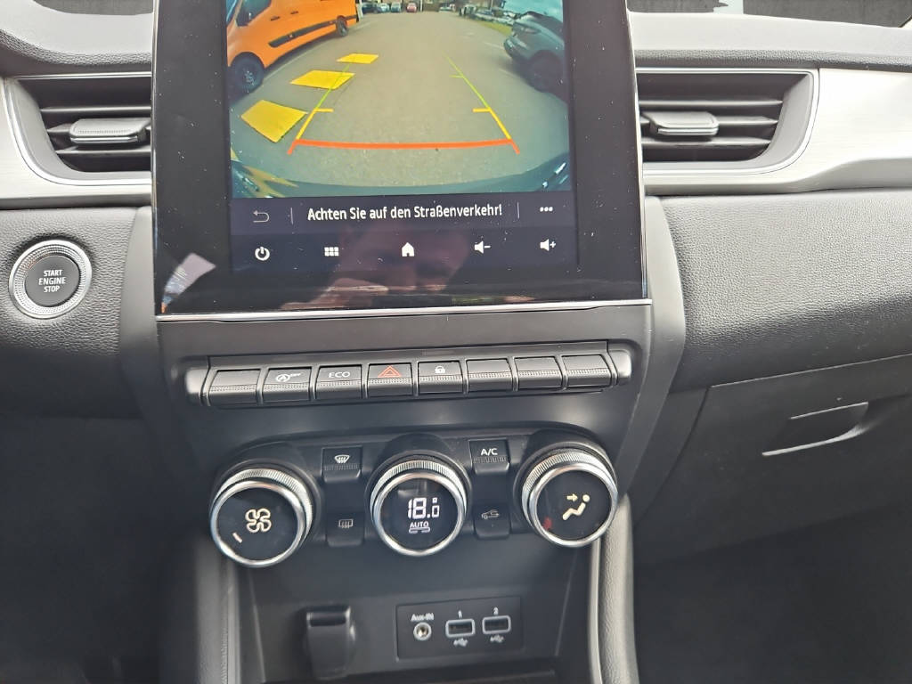 RENAULT Captur 1.3 TCe 140 Intens EDC-image-8