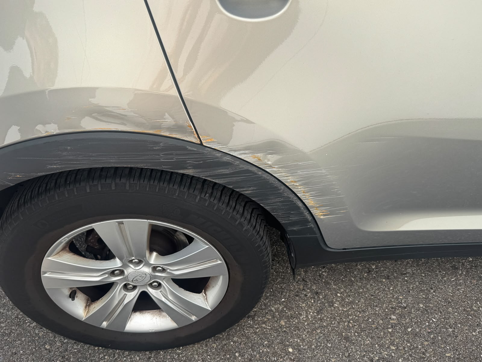 KIA SPORTAGE-image-5