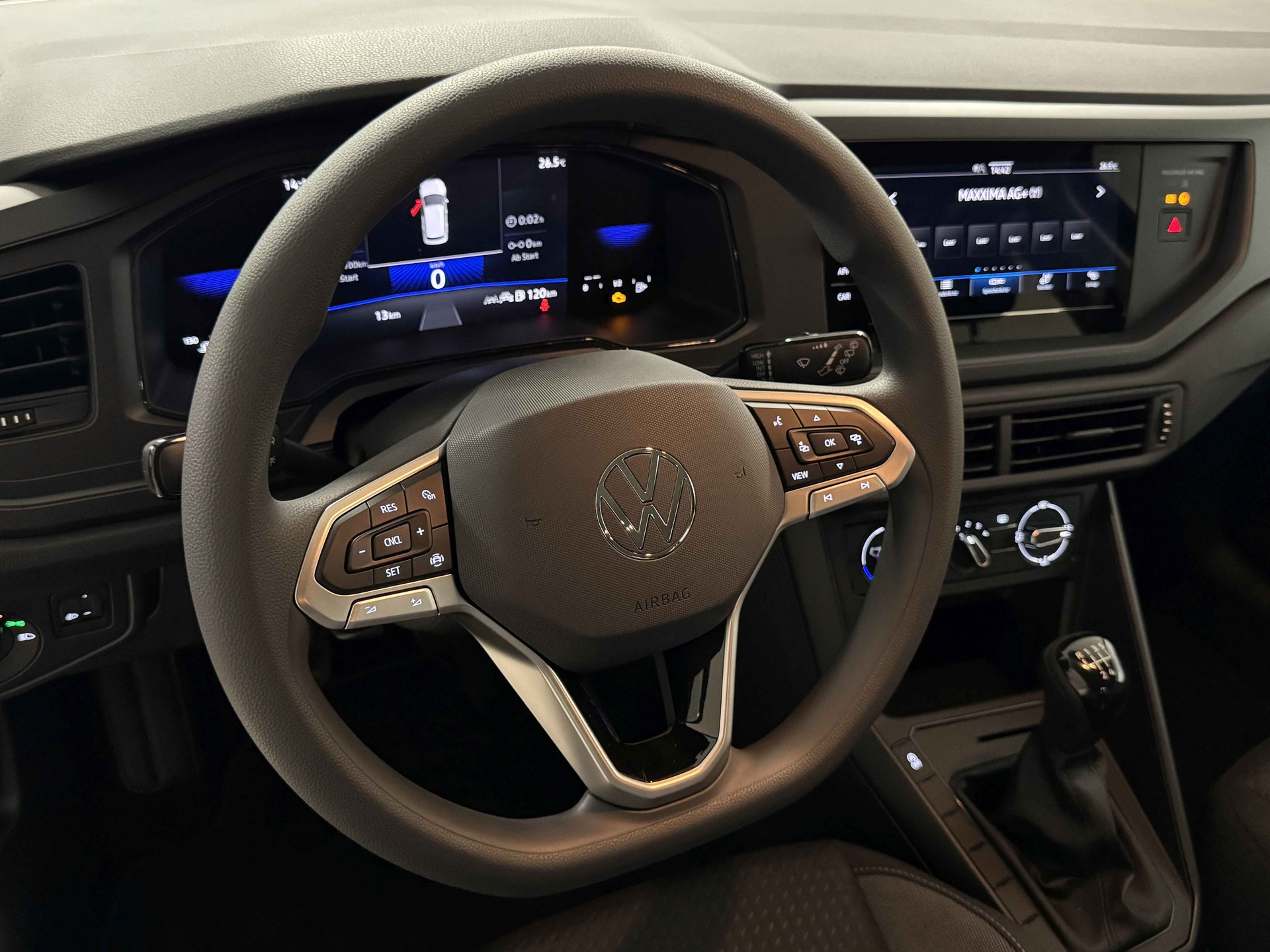 VW Polo 1.0 TSI Trend-image-11