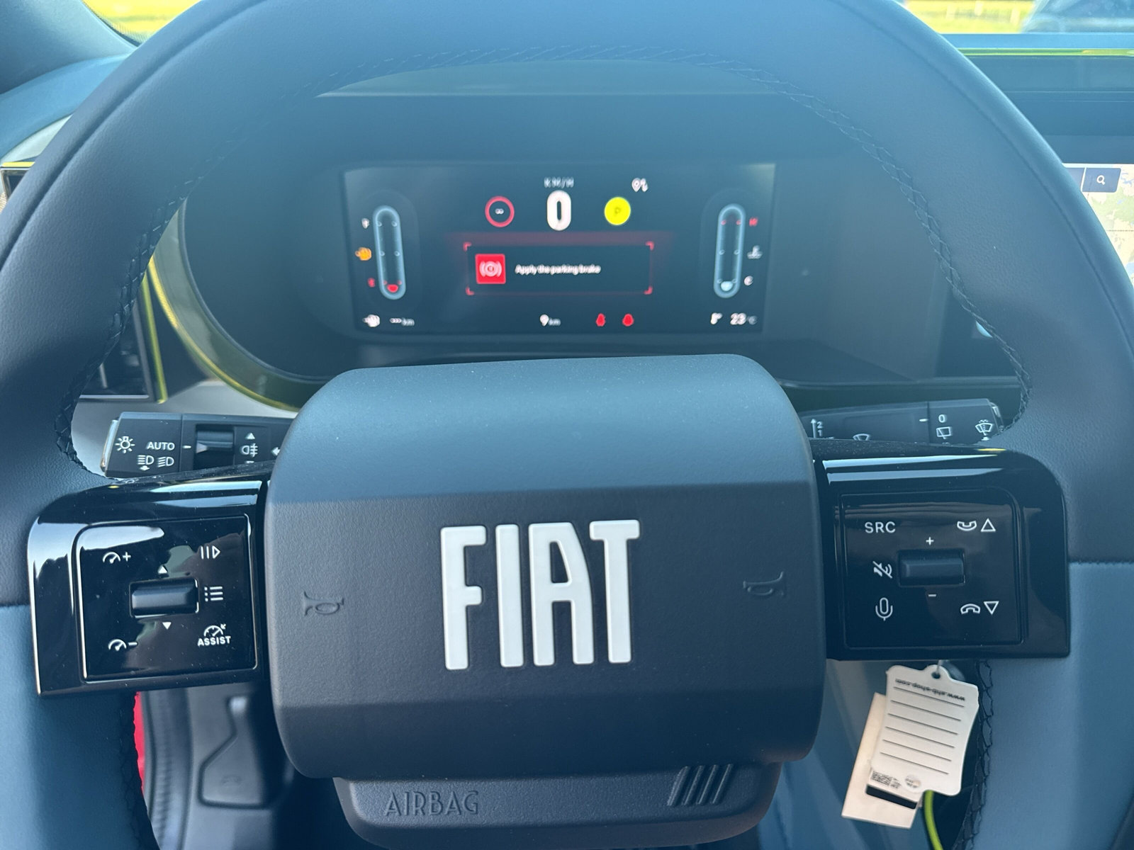 FIAT Grande Panda 1.2 Hybrid La Prima-image-14