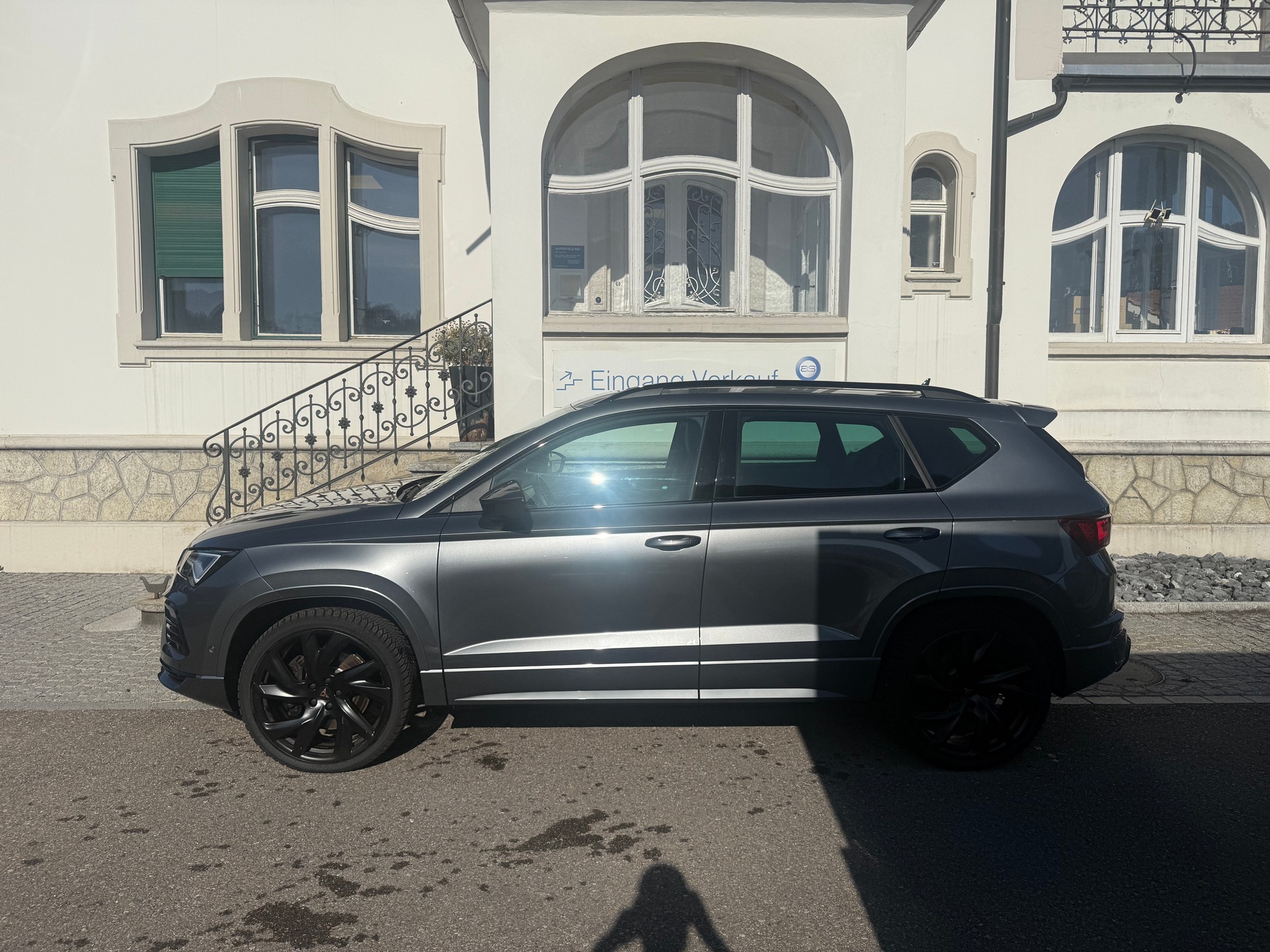 CUPRA Ateca 2.0 TSI VZ 4Drive DSG * 20 ZOLL 5 JAHRE GARANTIE EL SITZE LENKRAD HEIZUNG *-image-3