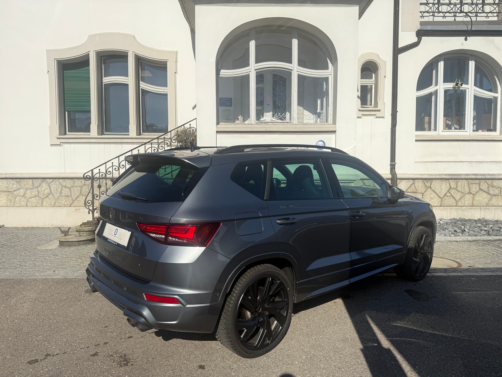 CUPRA Ateca 2.0 TSI VZ 4Drive DSG * 20 ZOLL 5 JAHRE GARANTIE EL SITZE LENKRAD HEIZUNG *-image-4