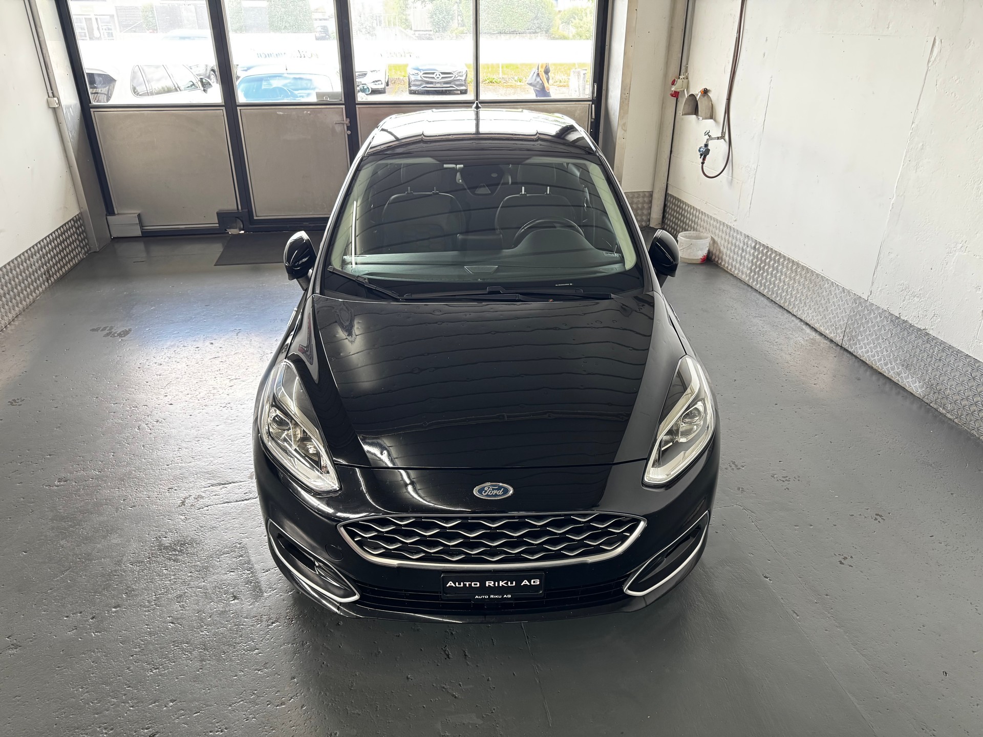 FORD Fiesta 1.0 SCTi Vignale-image-2