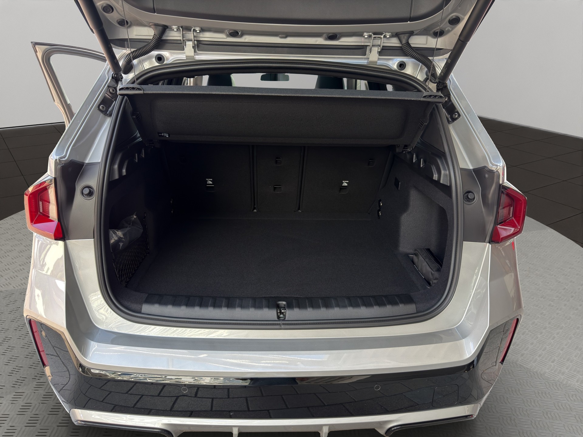 BMW X1 xDrive 30e M Sport-image-18