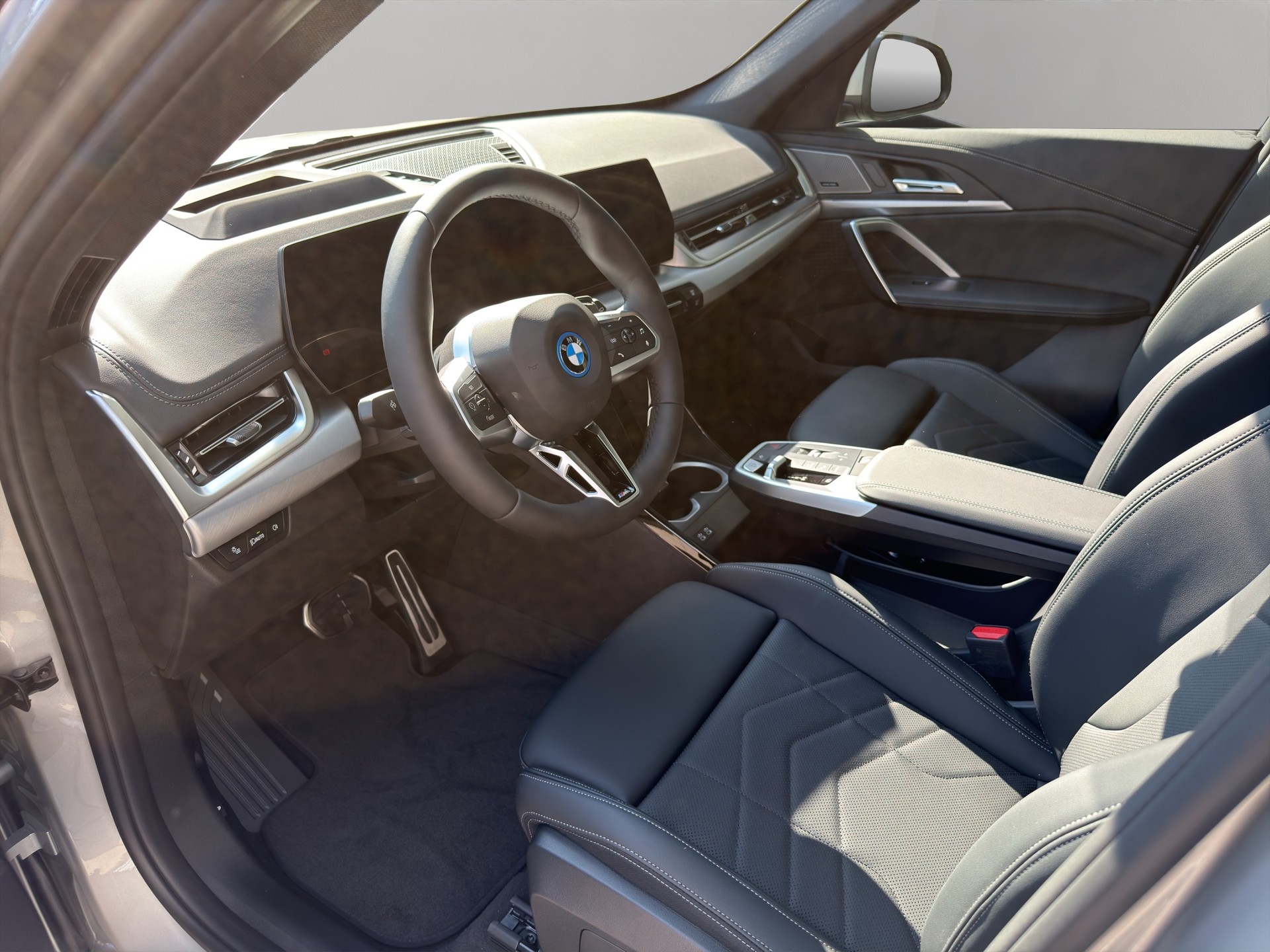 BMW X1 xDrive 30e M Sport-image-9