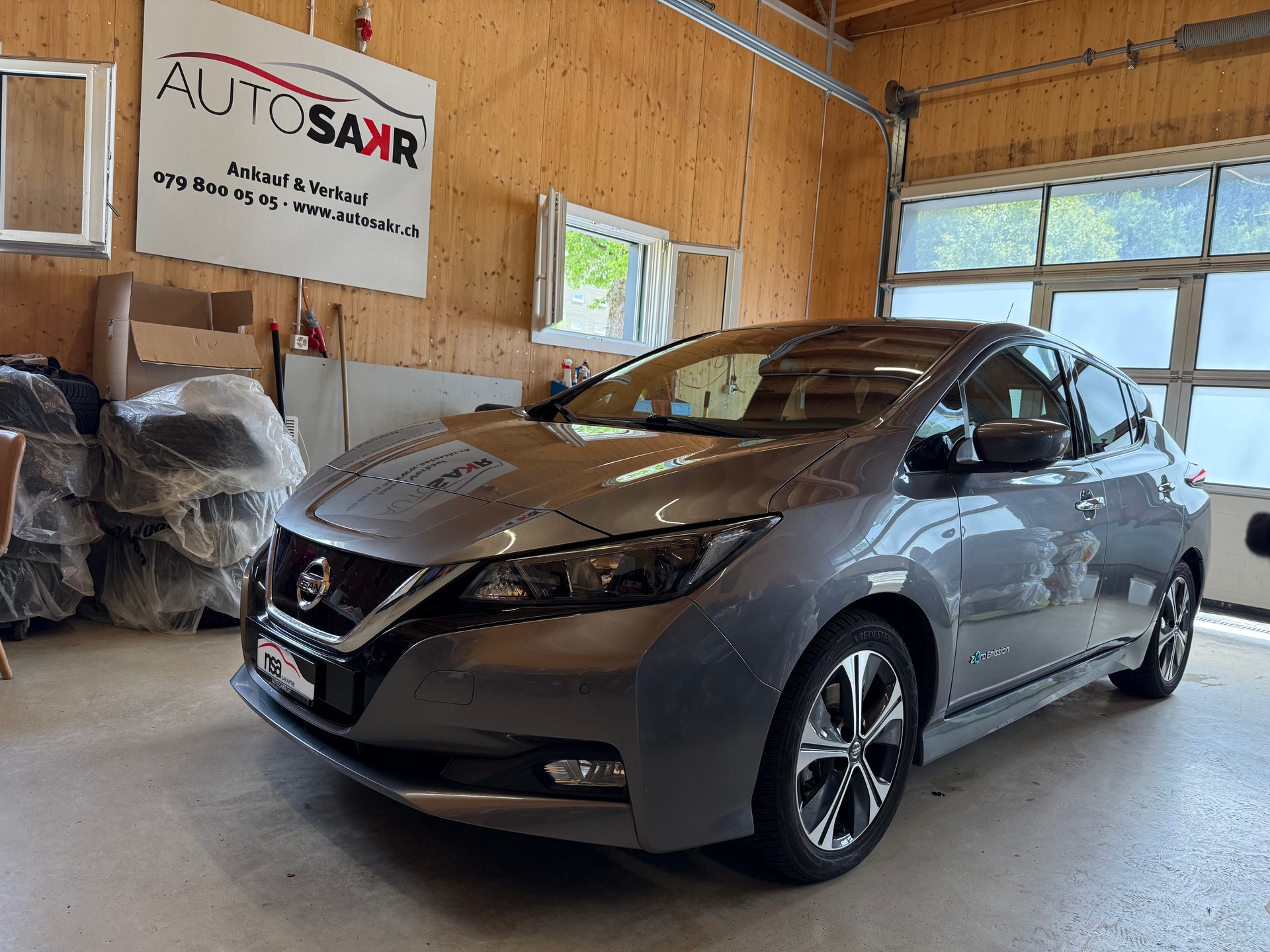 NISSAN Leaf N-Connecta (incl. battery)-image-0