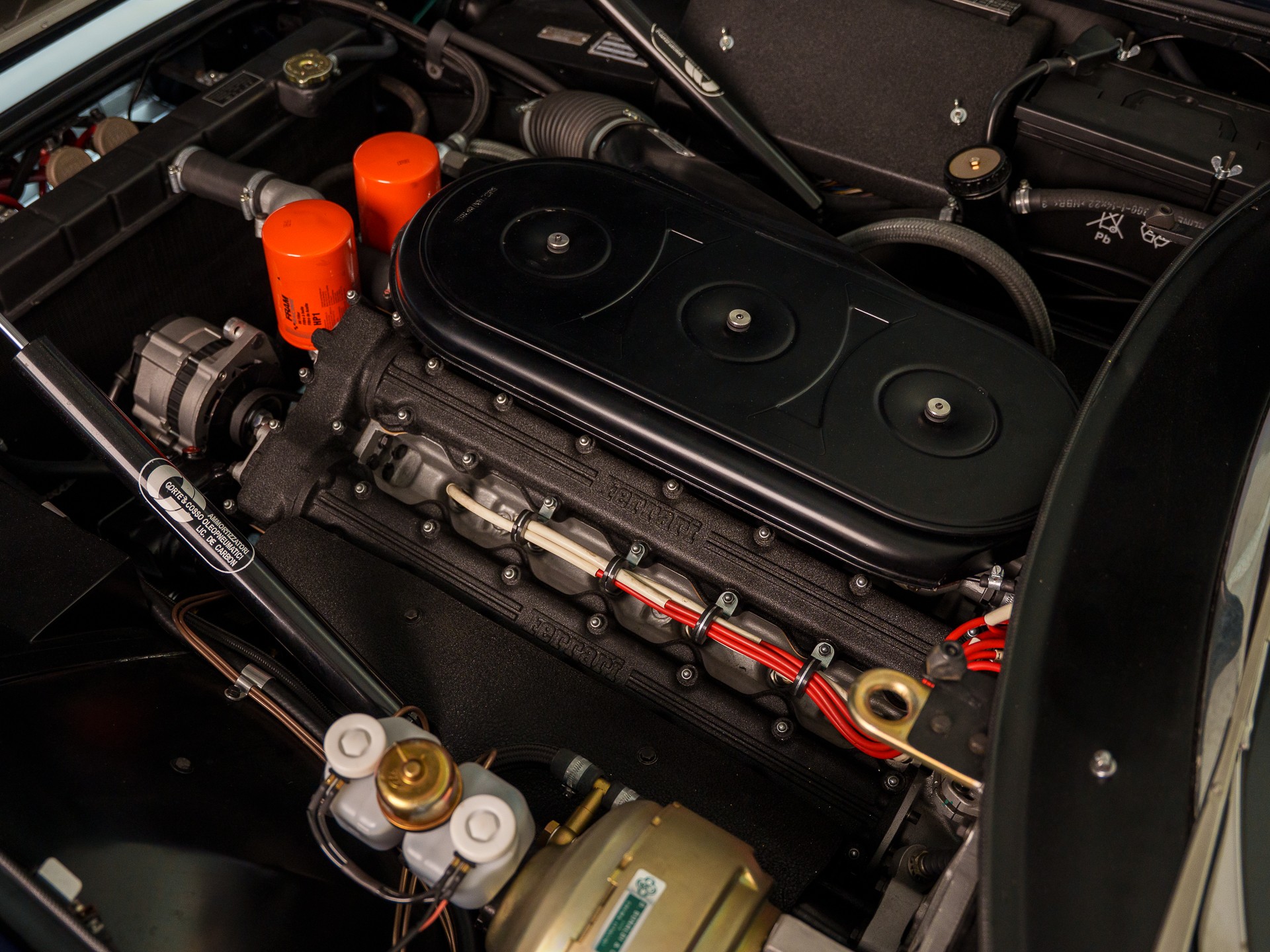 FERRARI 365 GTB 4 Daytona-image-22