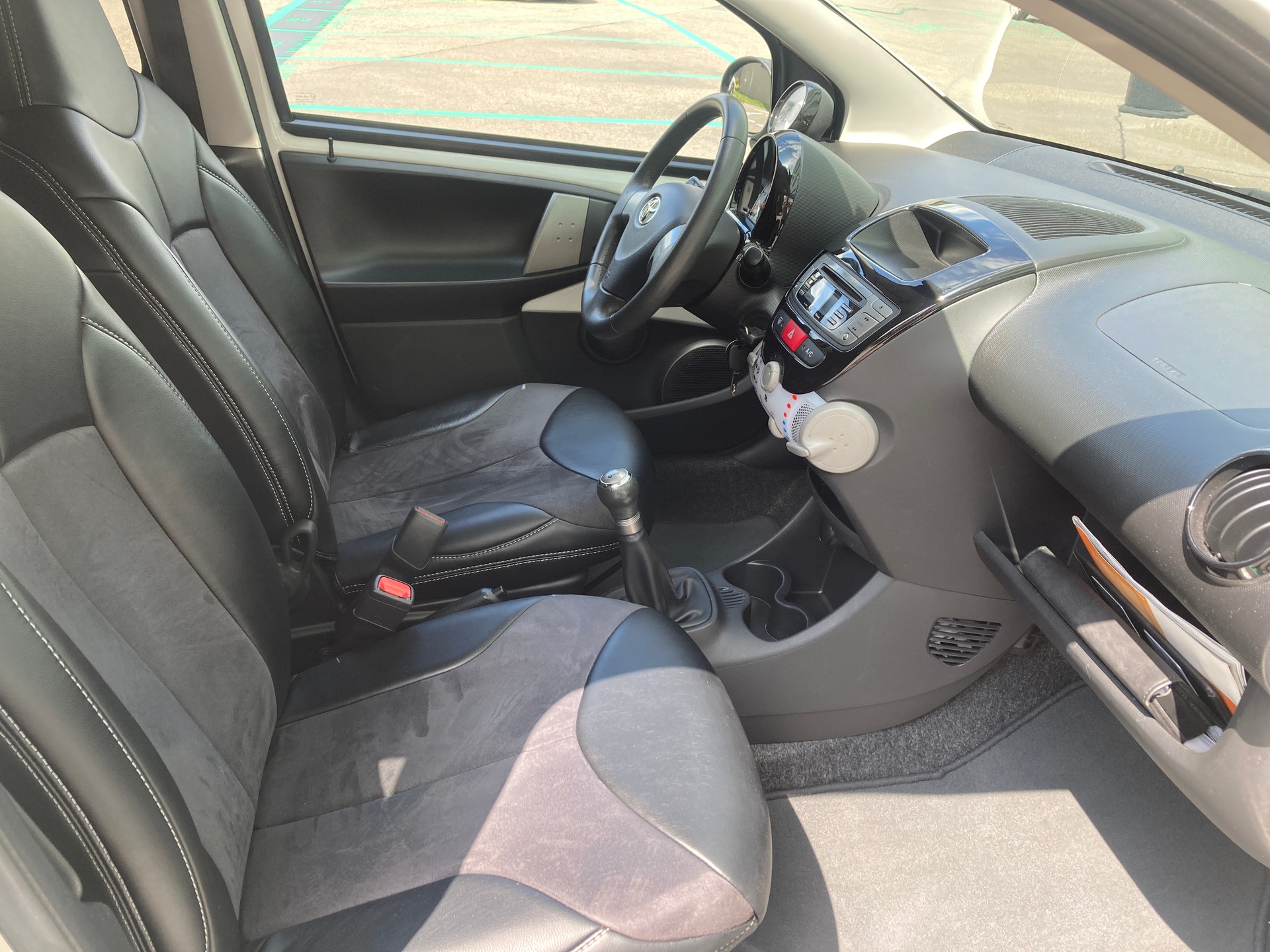 TOYOTA Aygo 1.0 VVT-i Collection-image-17