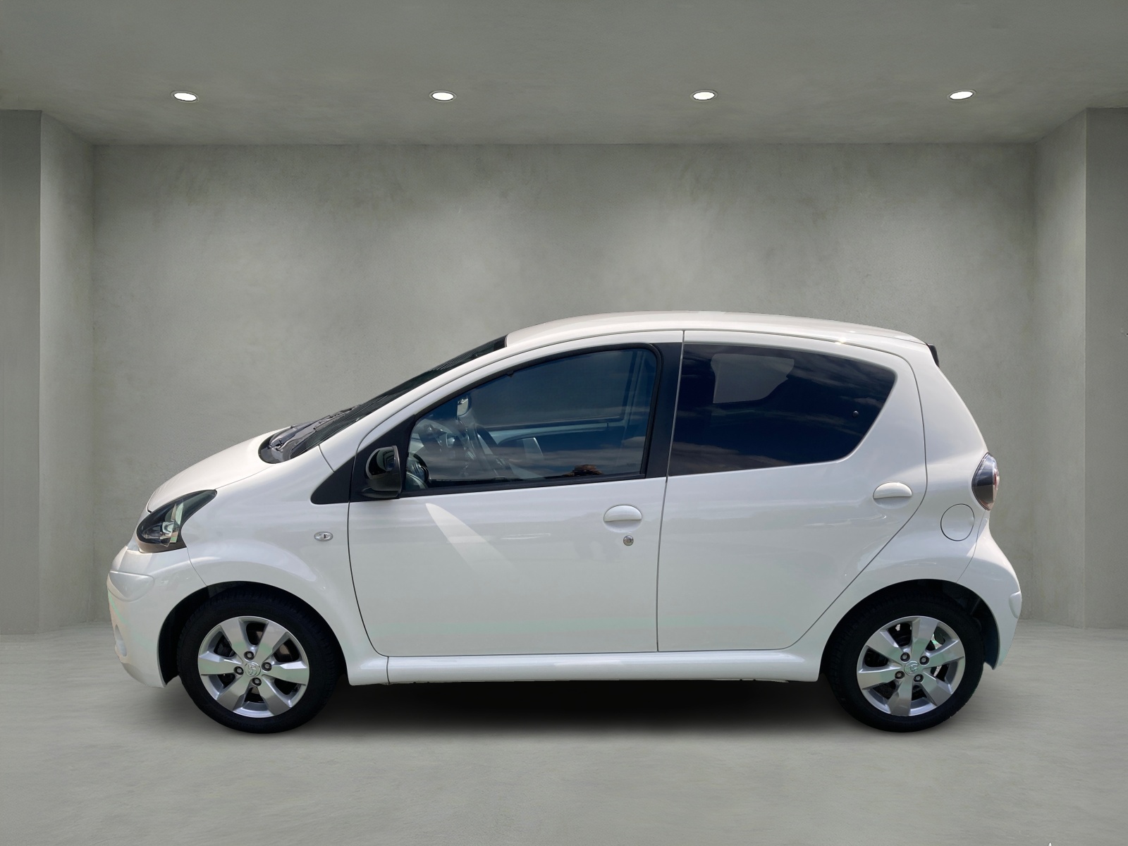 TOYOTA Aygo 1.0 VVT-i Collection-showroom-element-3