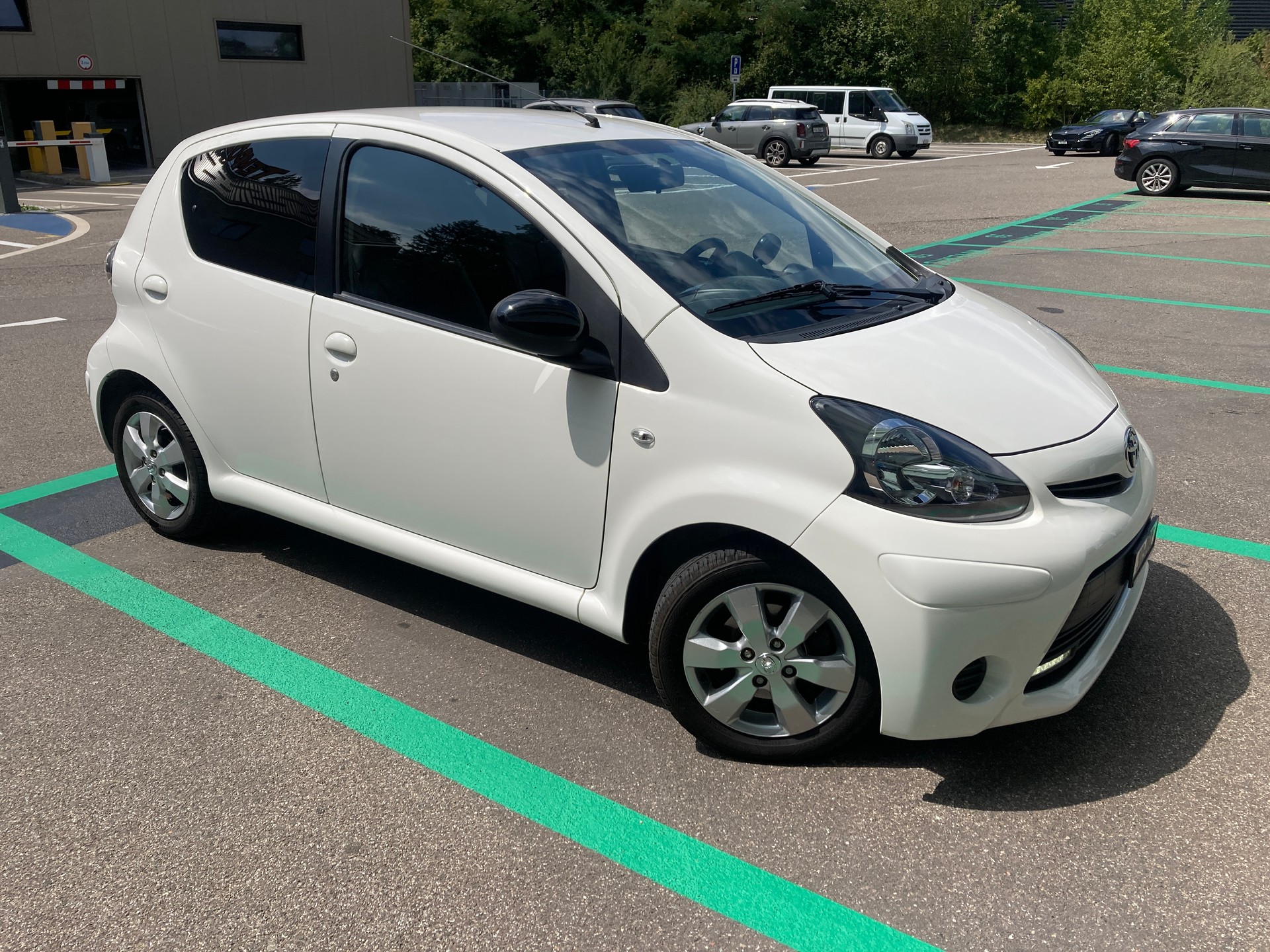 TOYOTA Aygo 1.0 VVT-i Collection-image-0