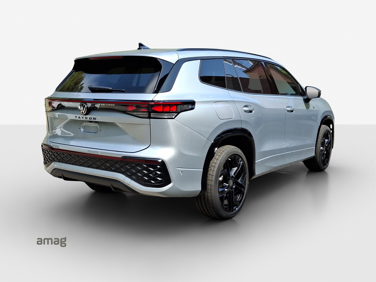VW Tayron 2.0 TSI R-Line Plus DSG 4Motion-image-4