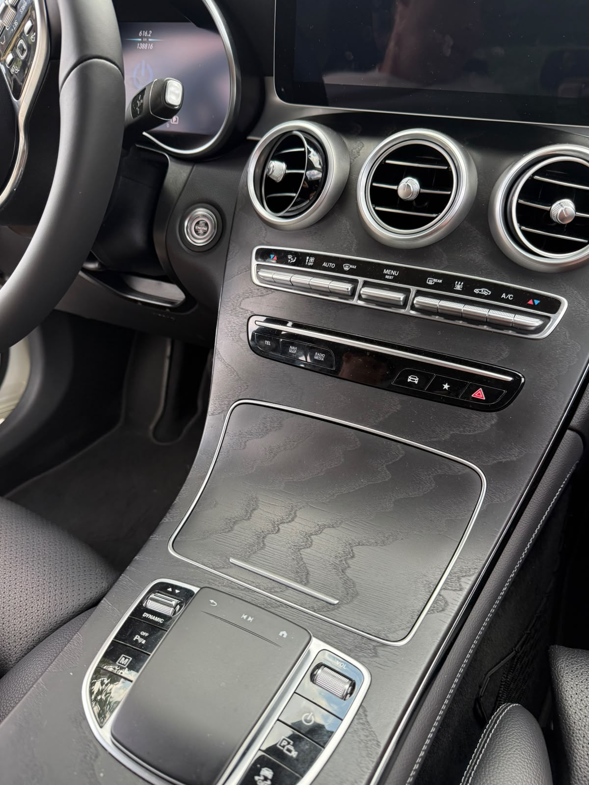 MERCEDES-BENZ GLC 300 e 4m-image-6