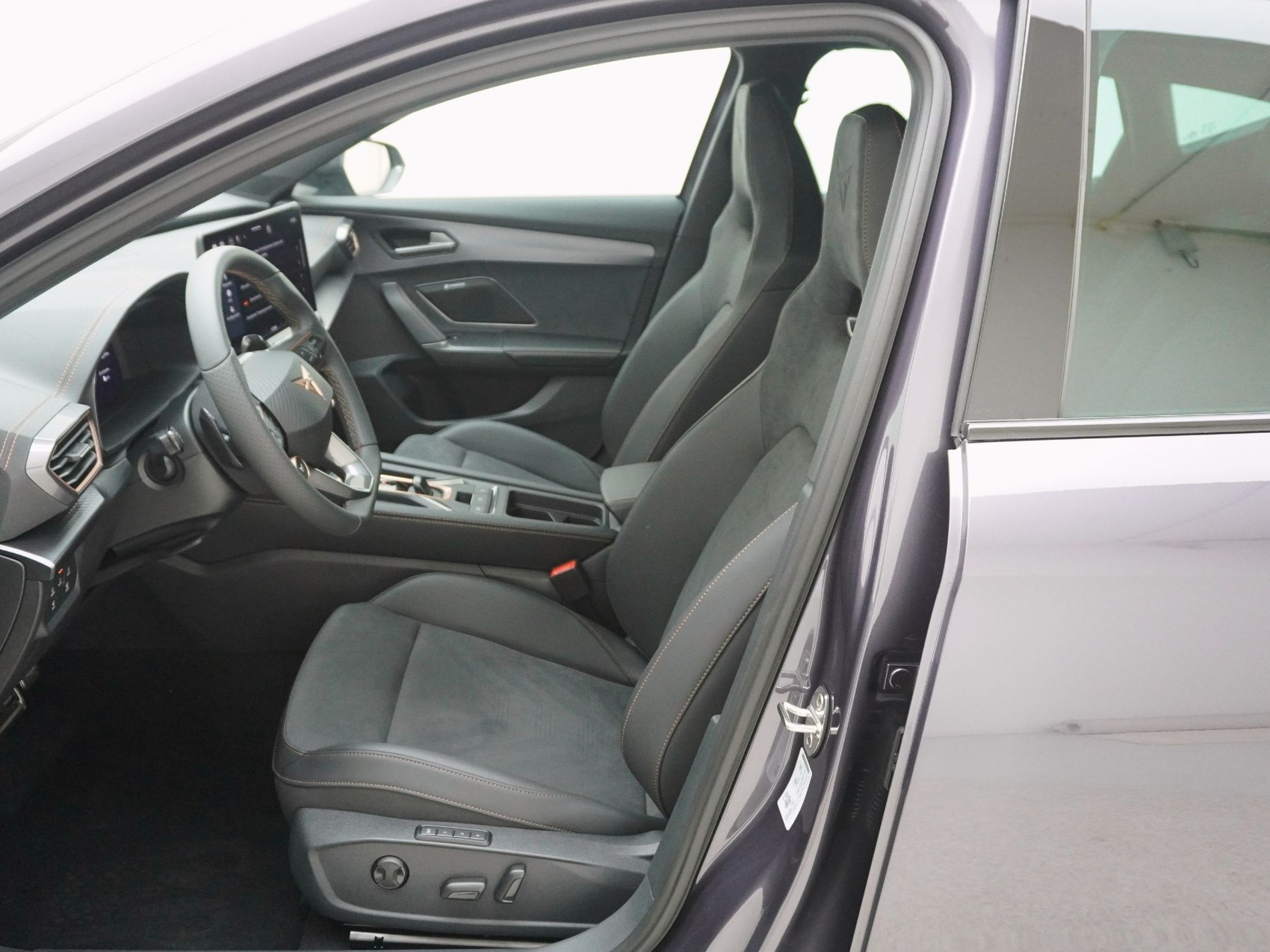 CUPRA Formentor 2.0 TSI VZ 4Drive DSG-image-13
