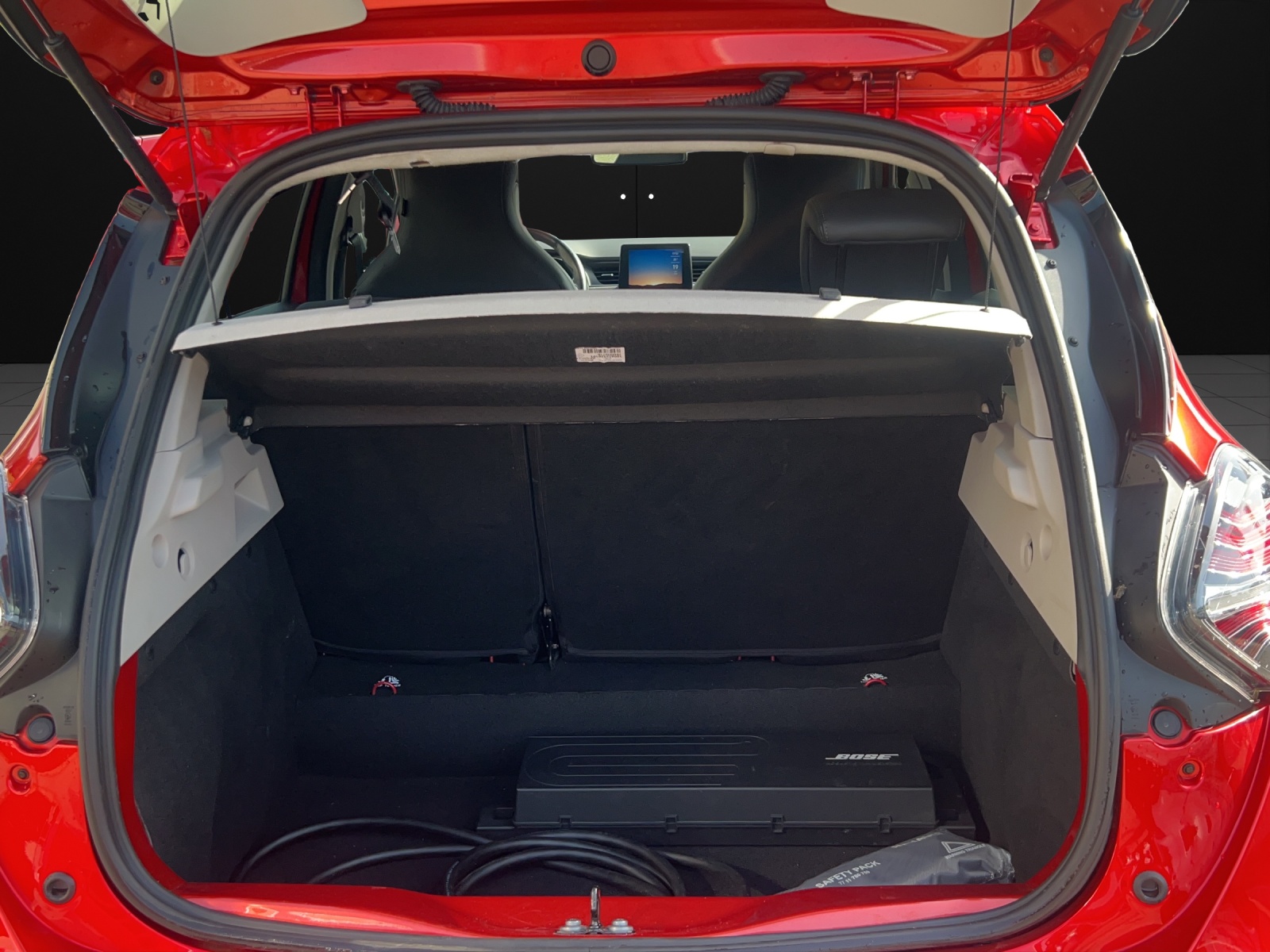 RENAULT Zoe Intens R135 (Batterie Miete)-image-13