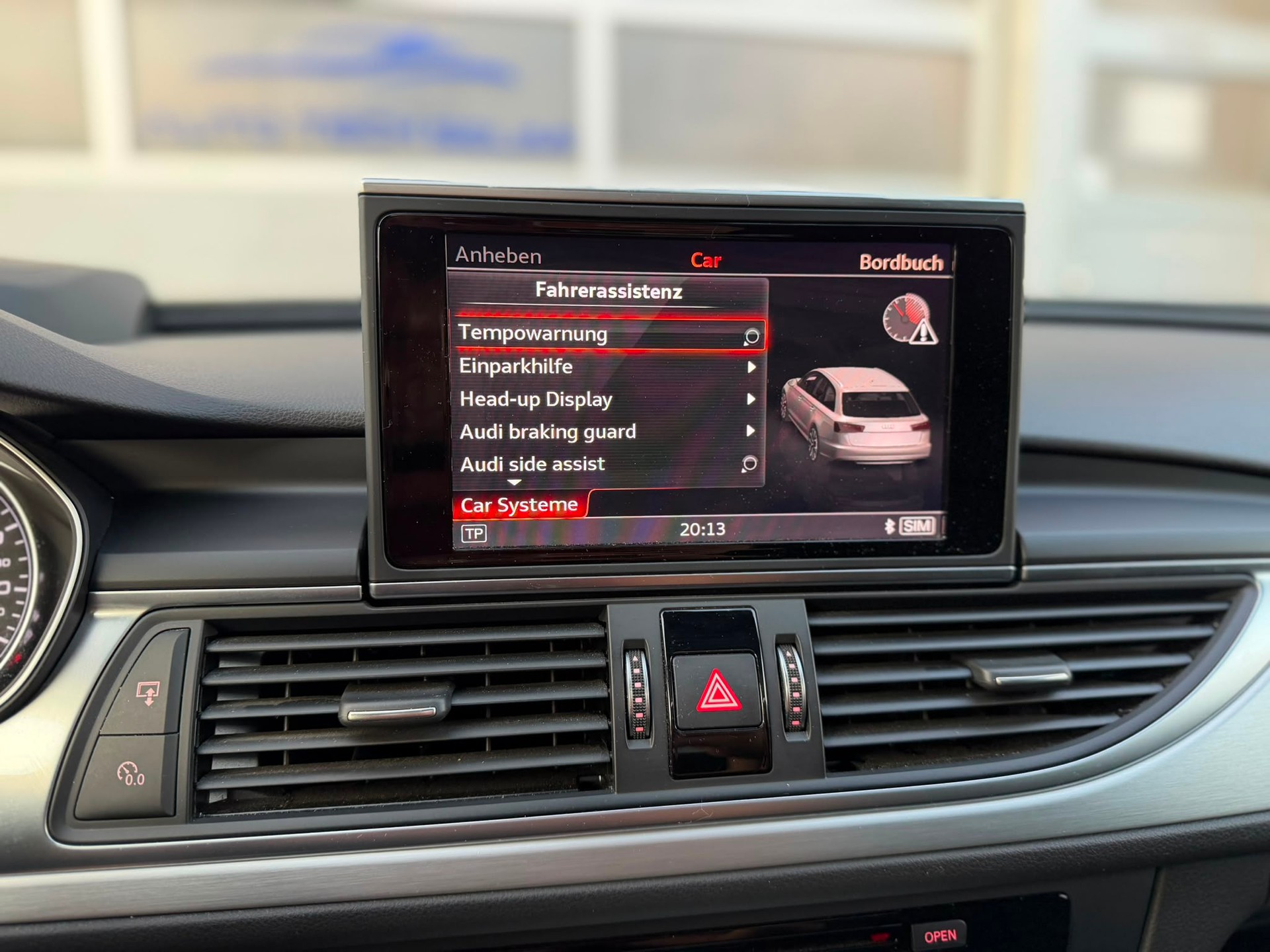 AUDI A6 Avant 3.0 TDI V6 quattro S-tronic-image-22