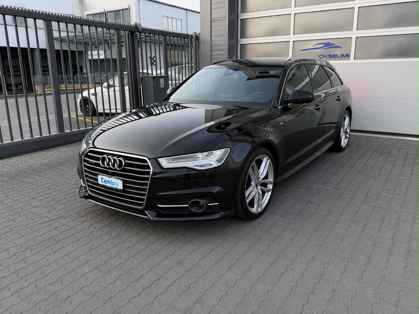 AUDI A6 Avant 3.0 TDI V6 quattro S-tronic-image-1