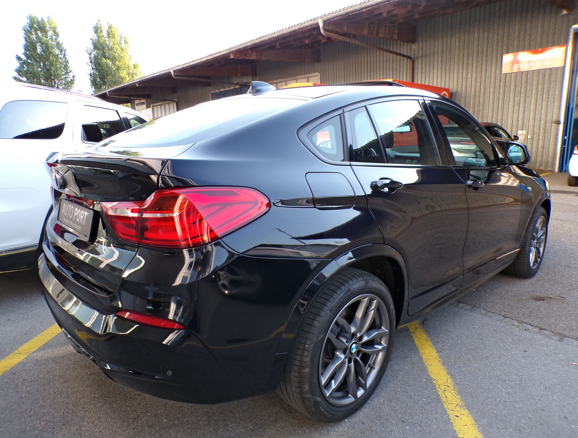 BMW X4 xDrive 35i Steptronic-image-2
