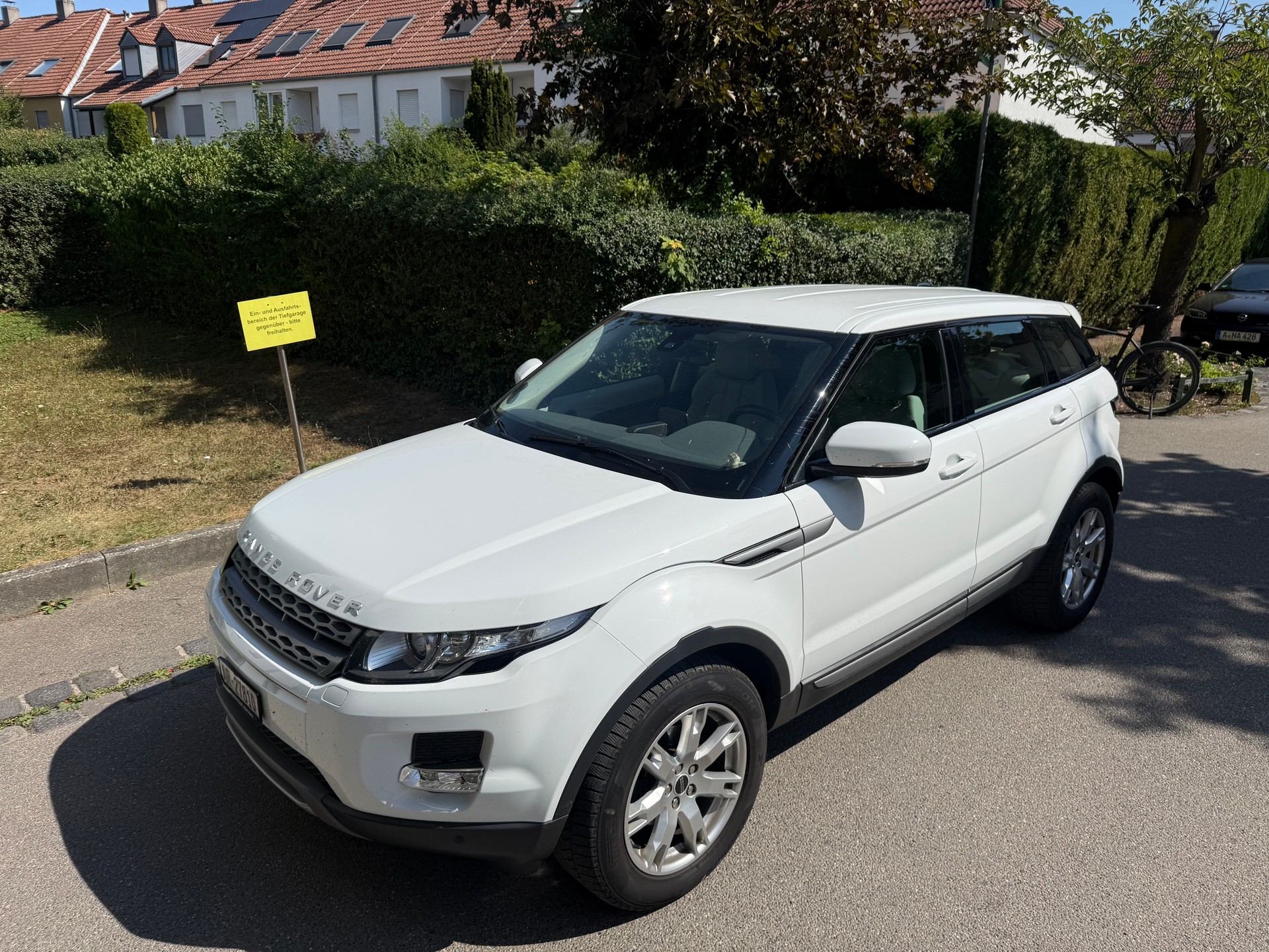 LAND ROVER 2.2 TD4 Pure-image-0