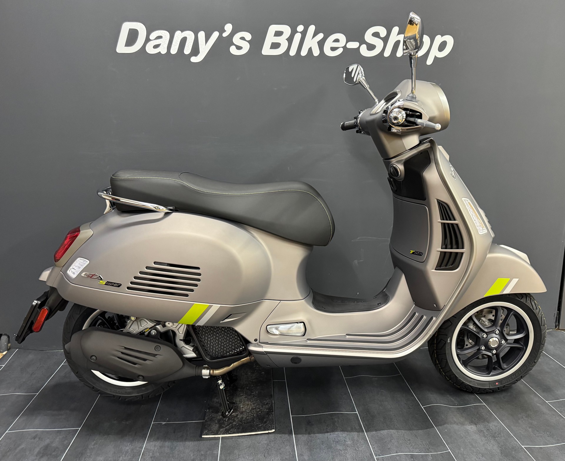 PIAGGIO Vespa GTS Super Tech 125 MY25 E5+ (4 Jahre Garantie)-image-11