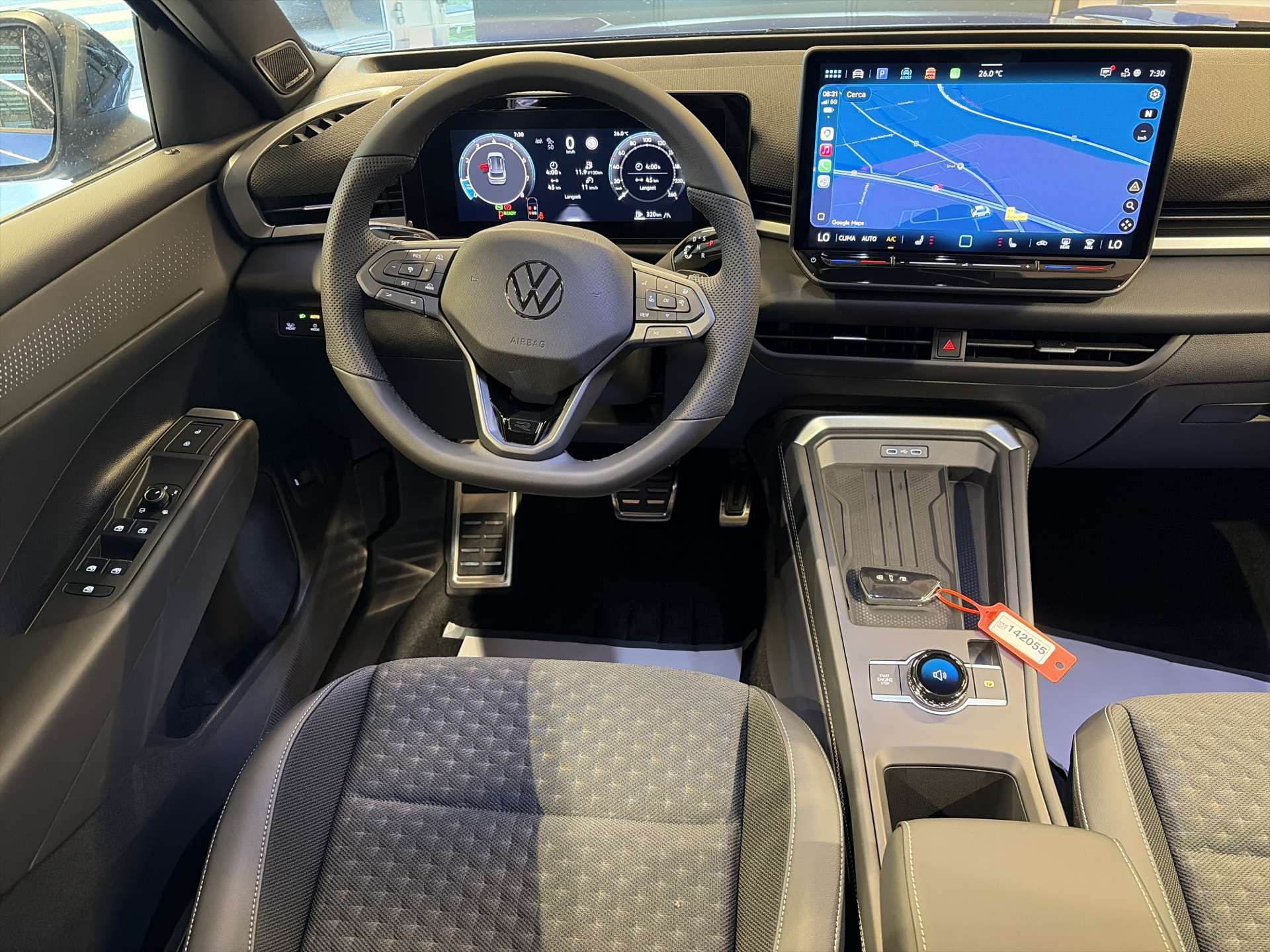 VW T-Roc 1.5 eTSi mHEV R-Line DSG-Automat-image-4