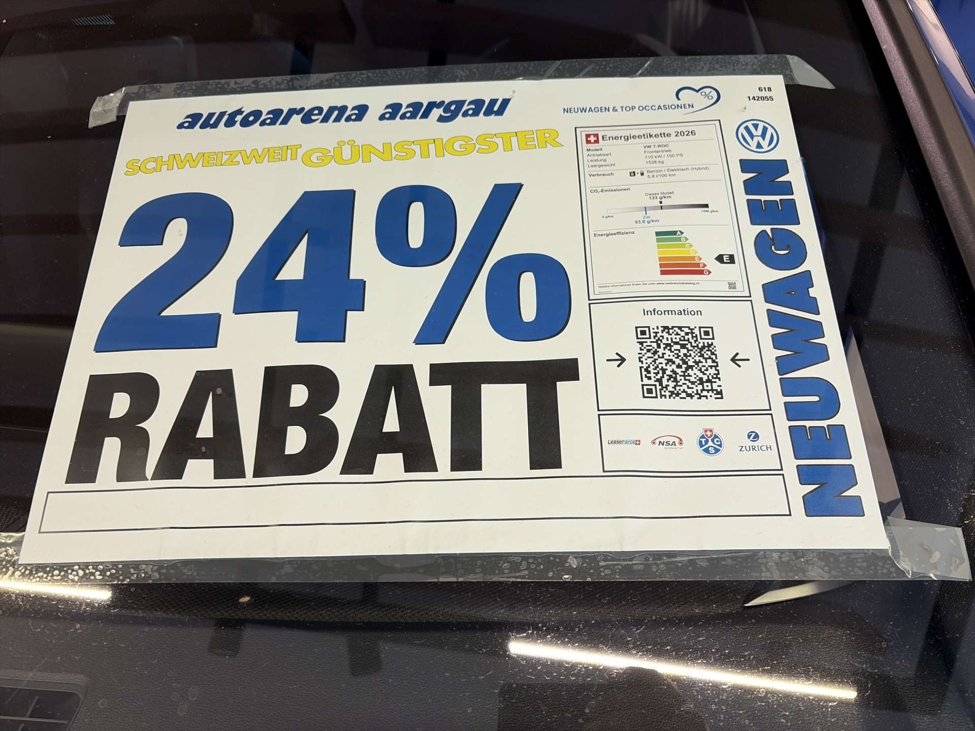 VW T-Roc 1.5 eTSi mHEV R-Line DSG-Automat-image-3